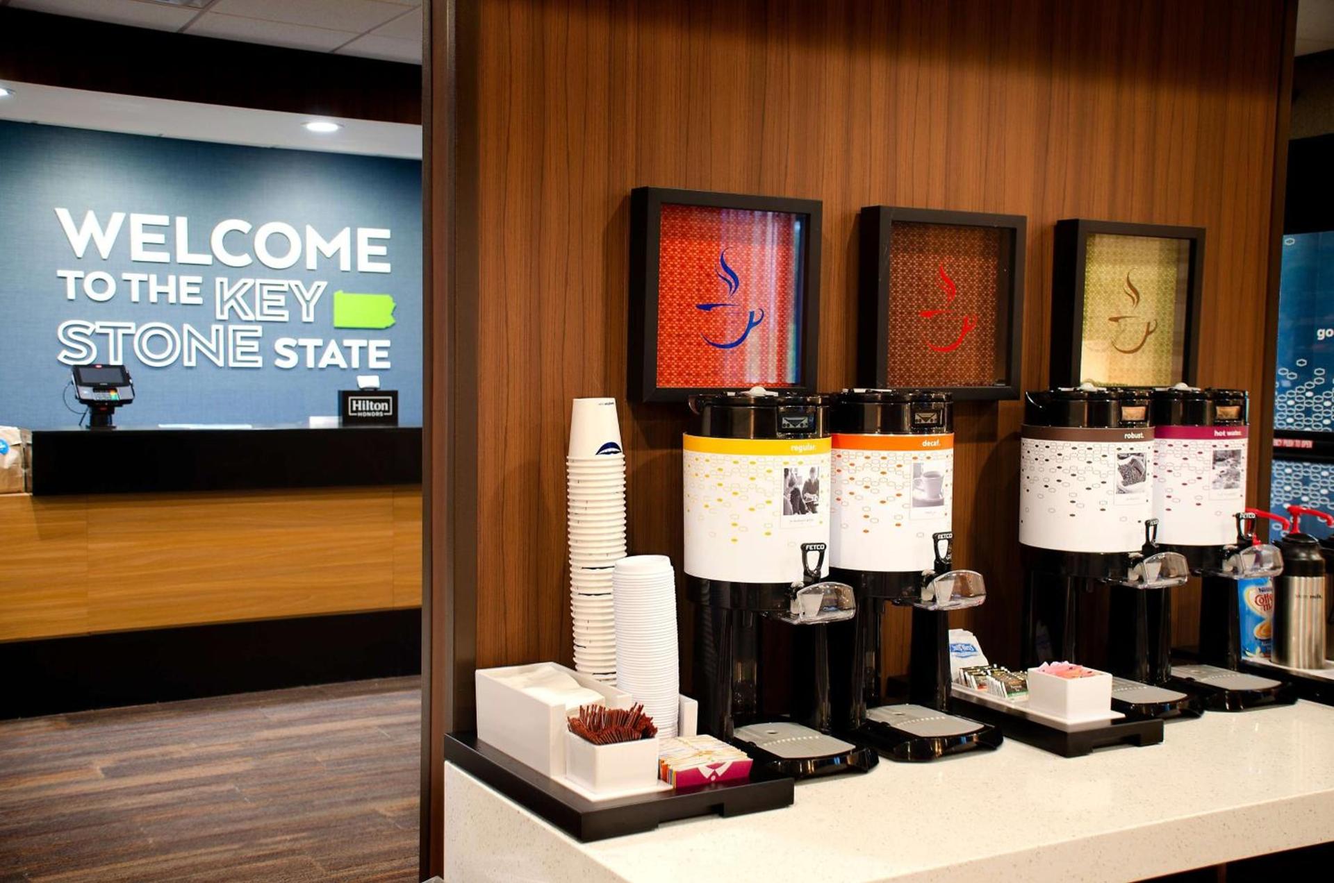 Hampton Inn Lebanon photo 10