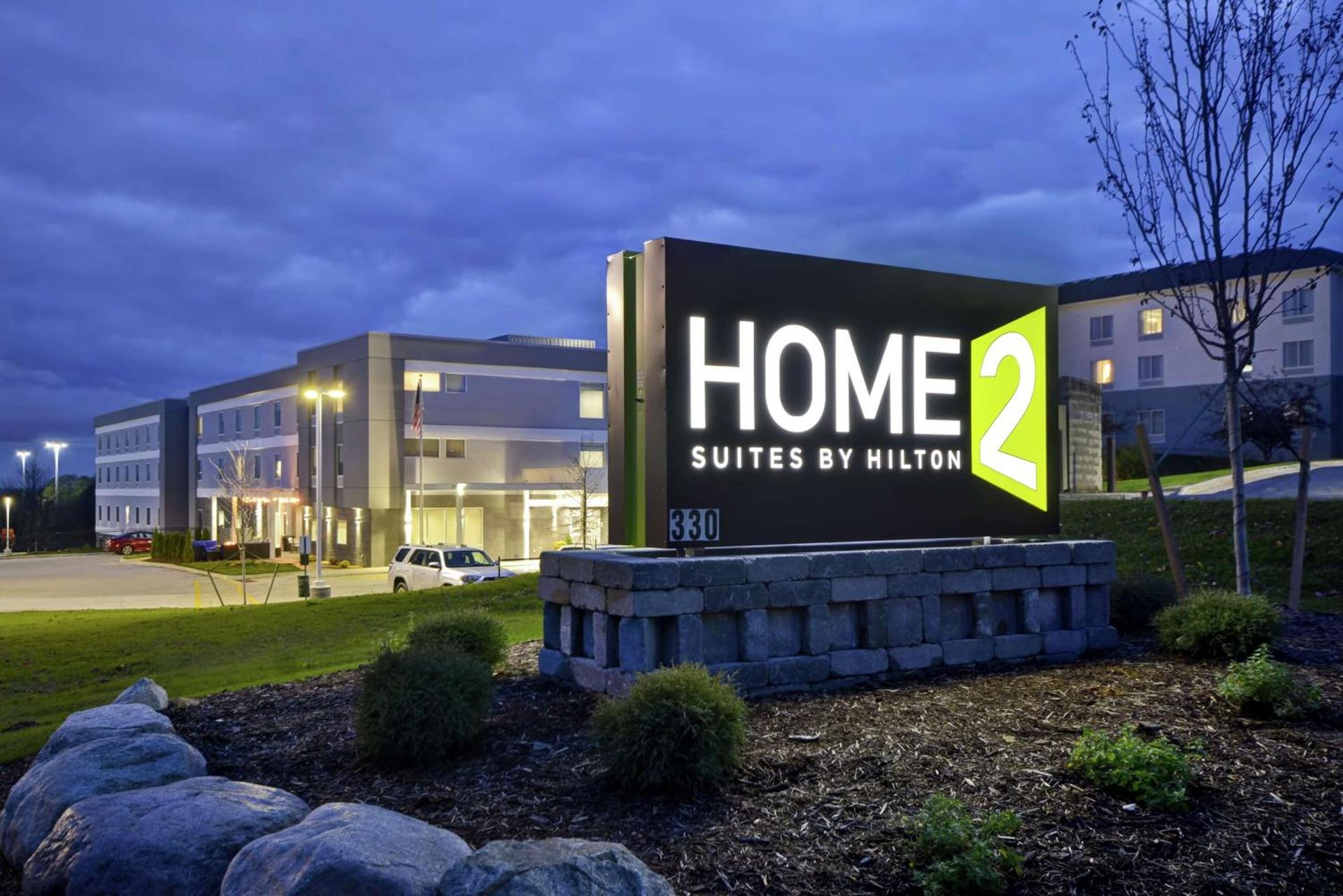 Home2 Suites By Hilton Grand Rapids North photo 5