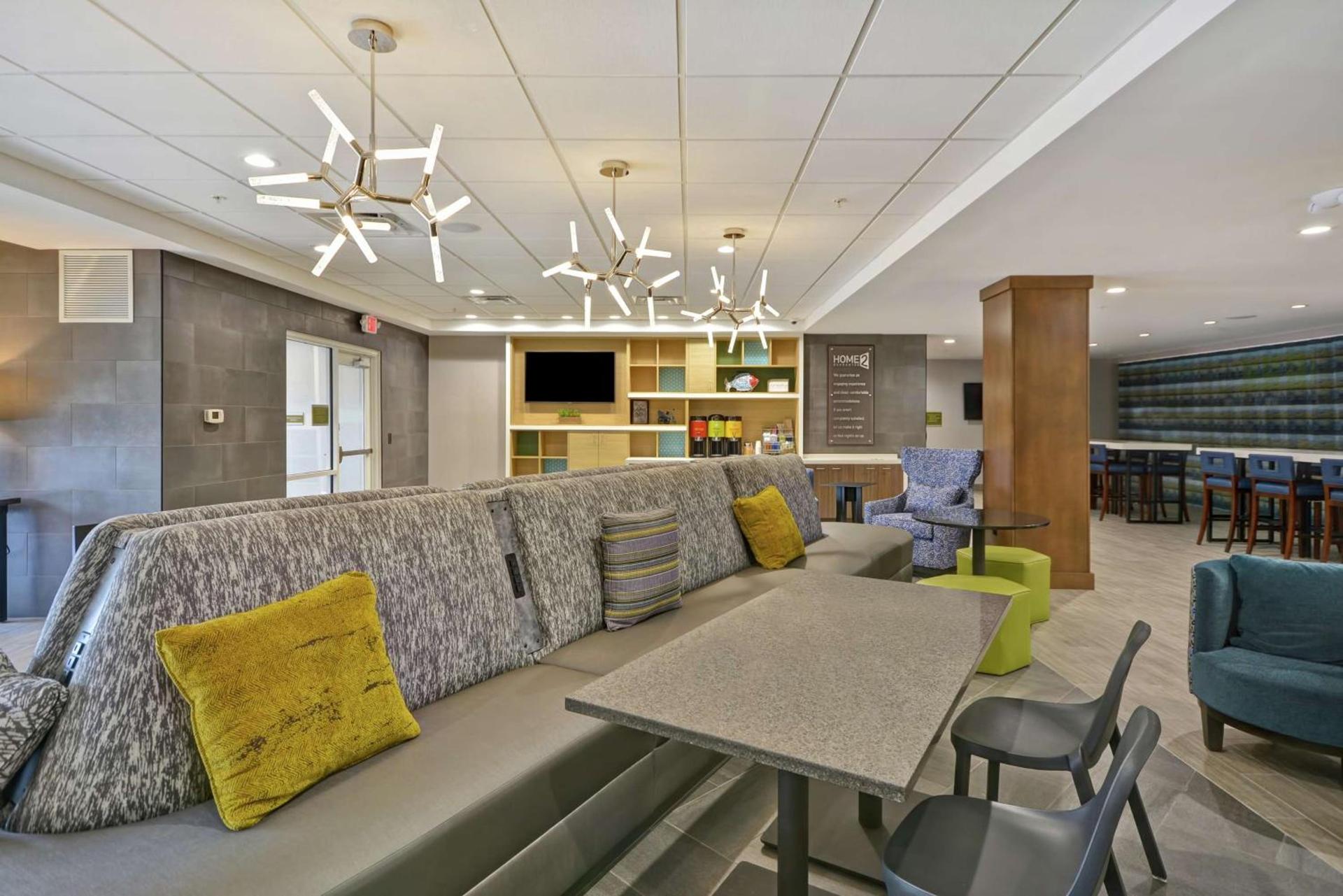 Home2 Suites By Hilton Grand Rapids North photo 7