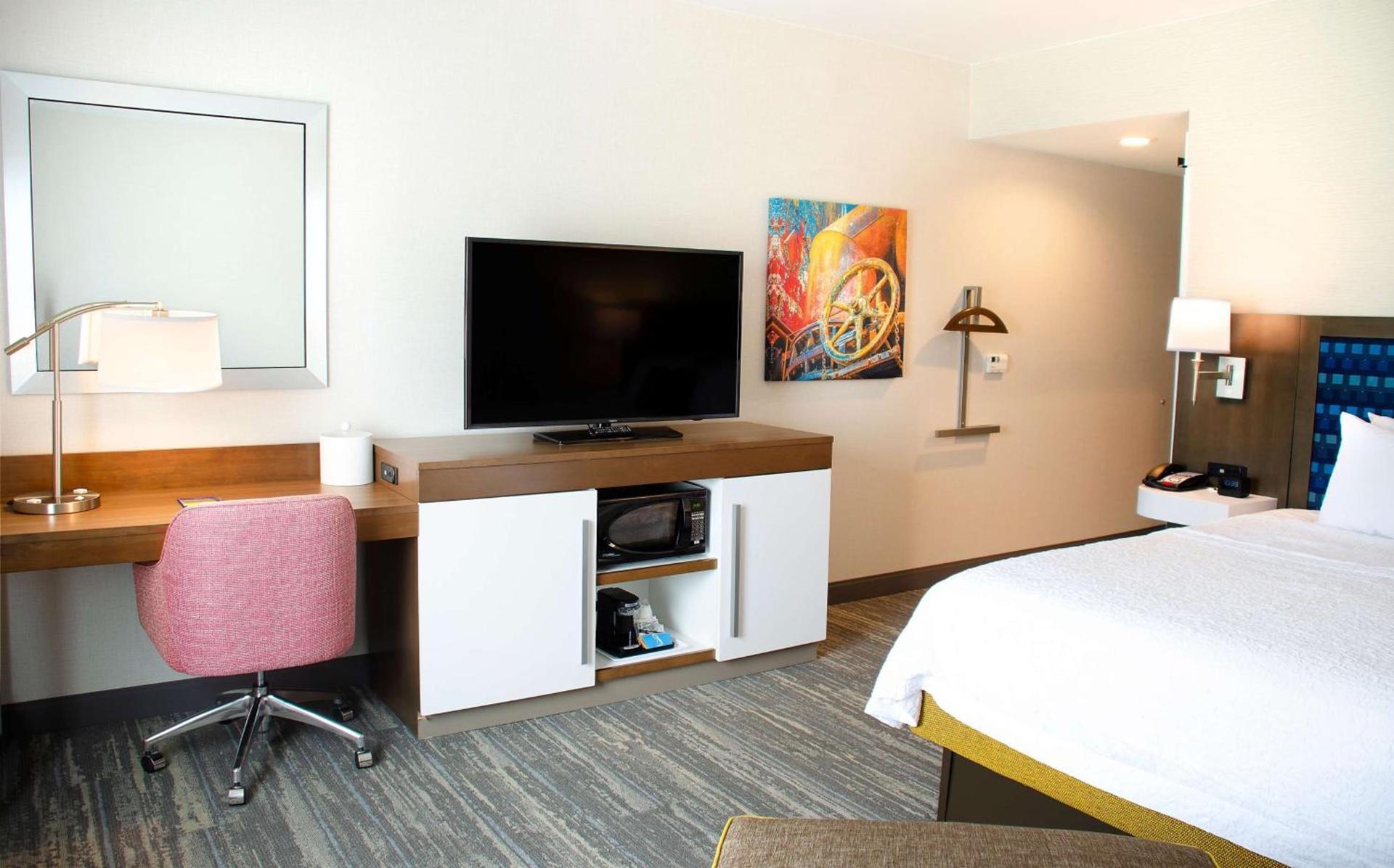 Hampton Inn Lebanon photo 20
