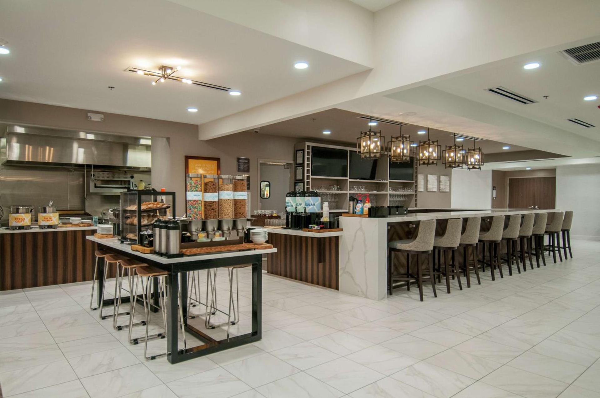 Hilton Garden Inn Jackson/Clinton photo 17