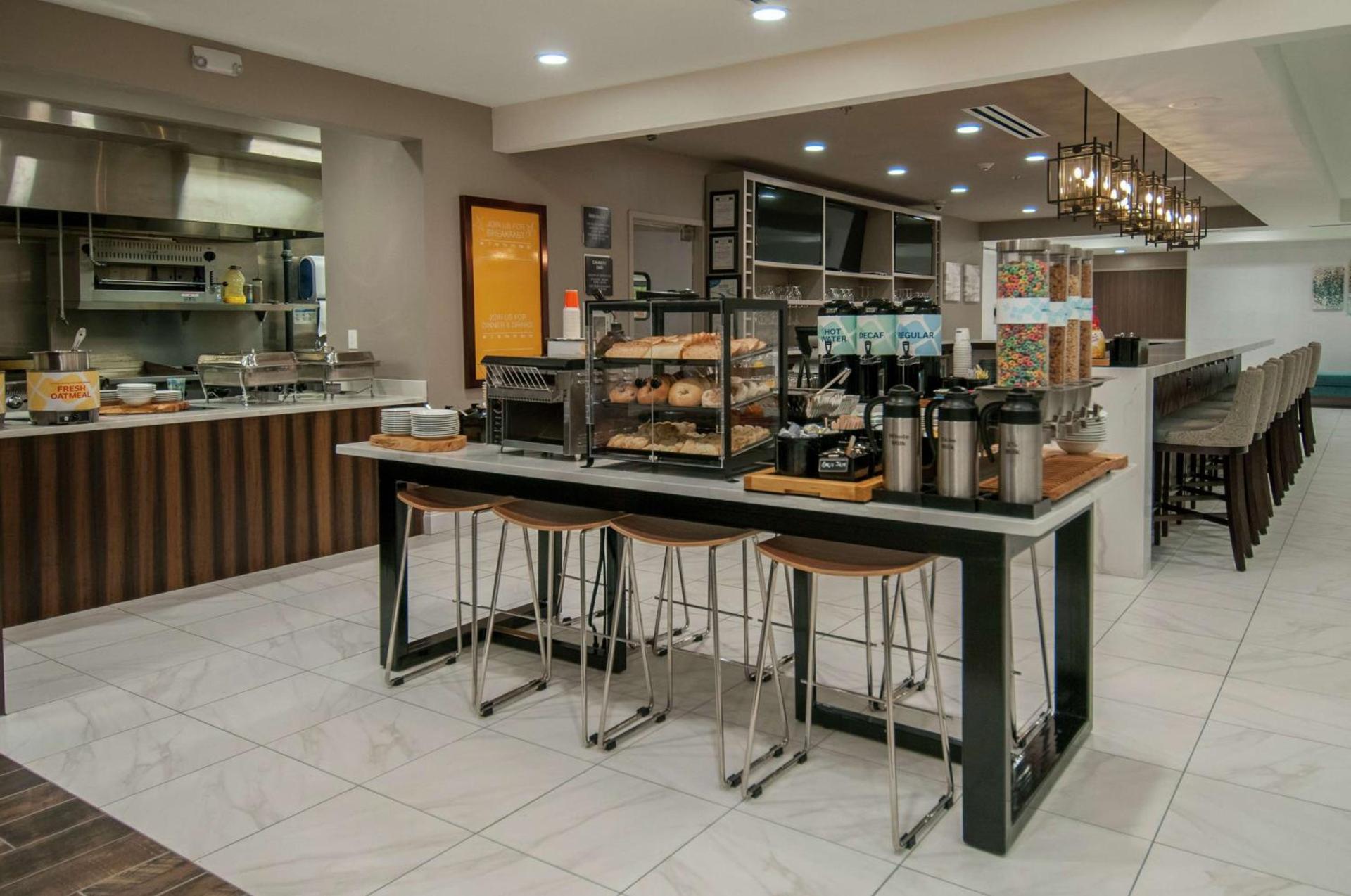 Hilton Garden Inn Jackson/Clinton photo 19