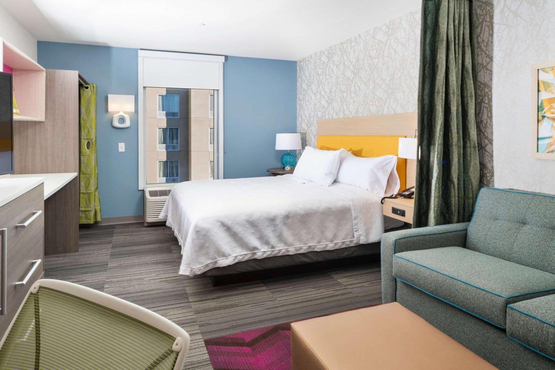 Home2 Suites By Hilton Newark Airport photo 7