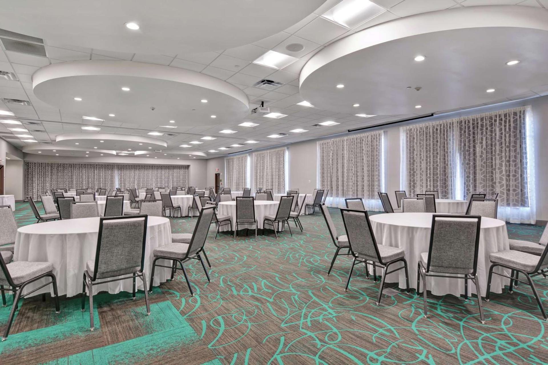 Home2 Suites By Hilton Springdale photo 12