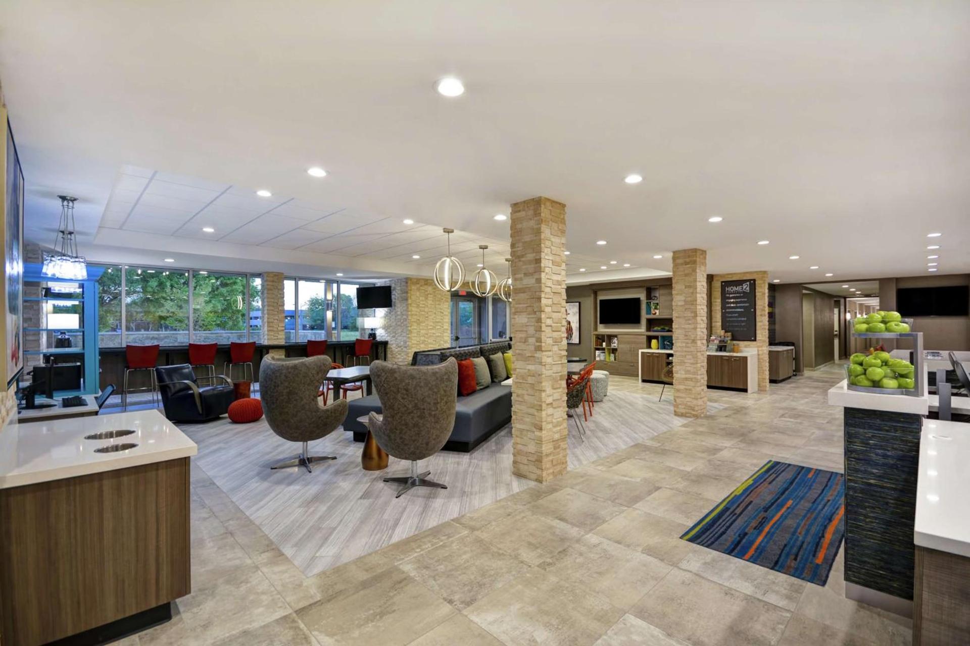 Home2 Suites Houston Westchase photo 4