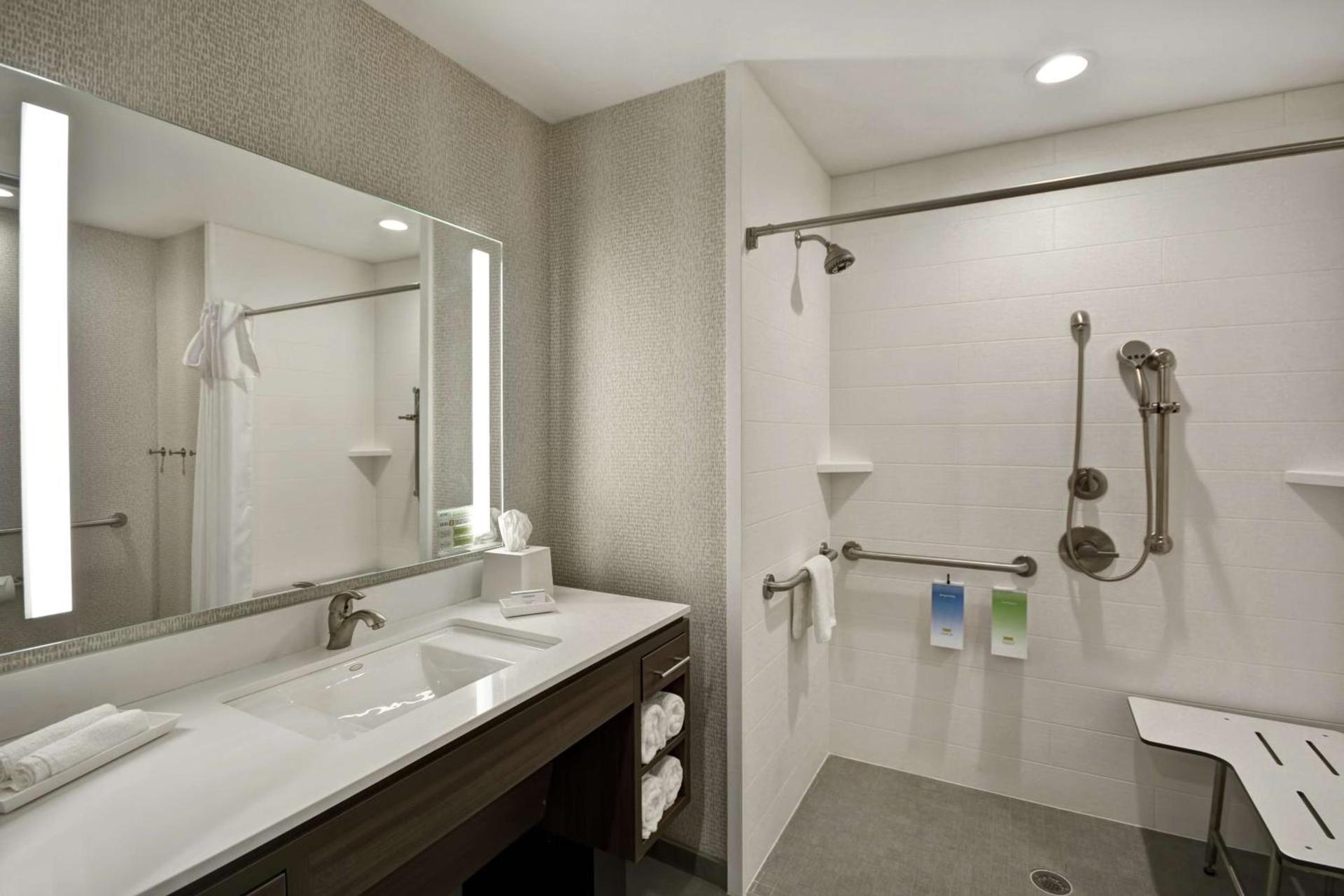 Home2 Suites Houston Westchase photo 17