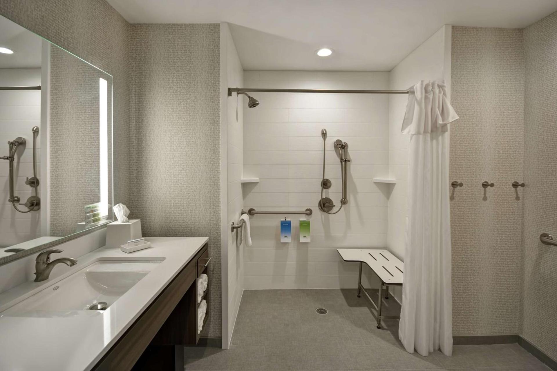 Home2 Suites Houston Westchase photo 30
