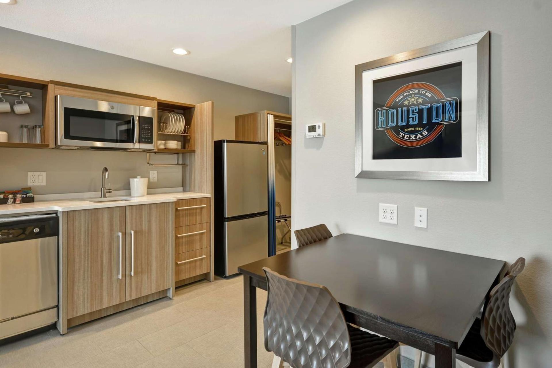 Home2 Suites Houston Westchase photo 33