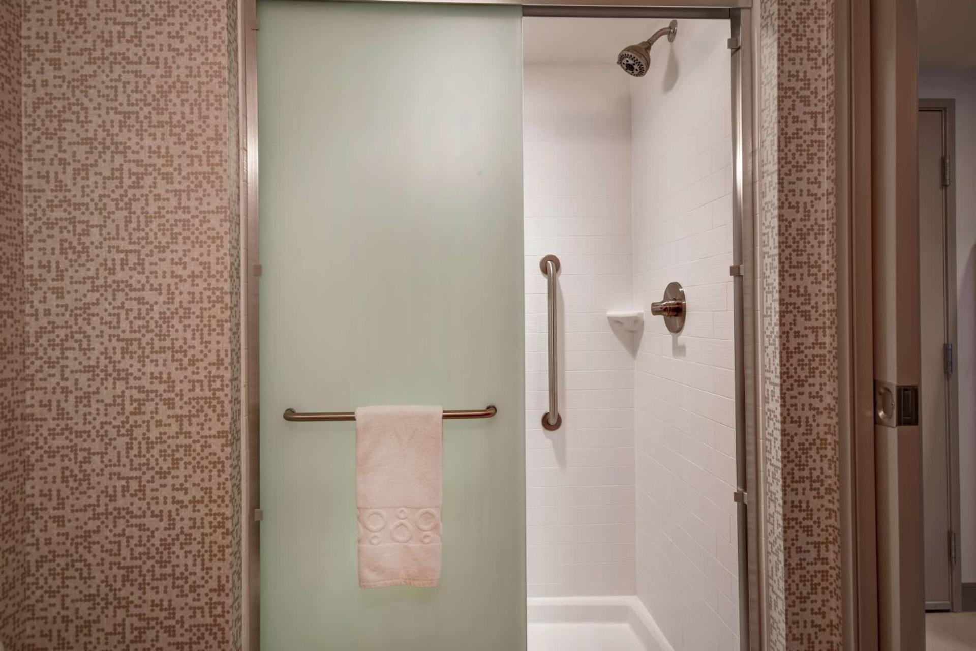 Home2 Suites By Hilton Terre Haute photo 33
