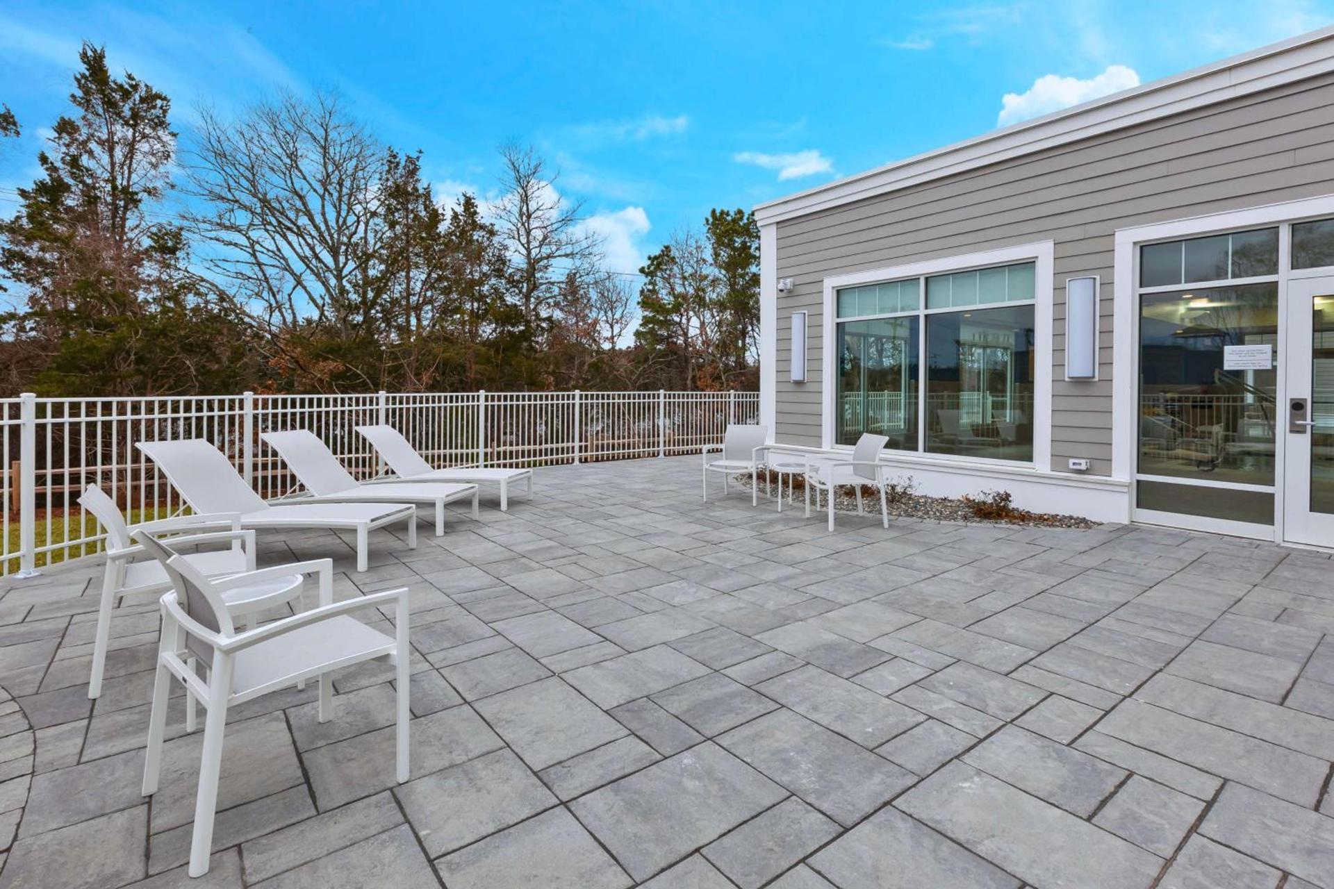 Hampton Inn Cape Cod Canal photo 2