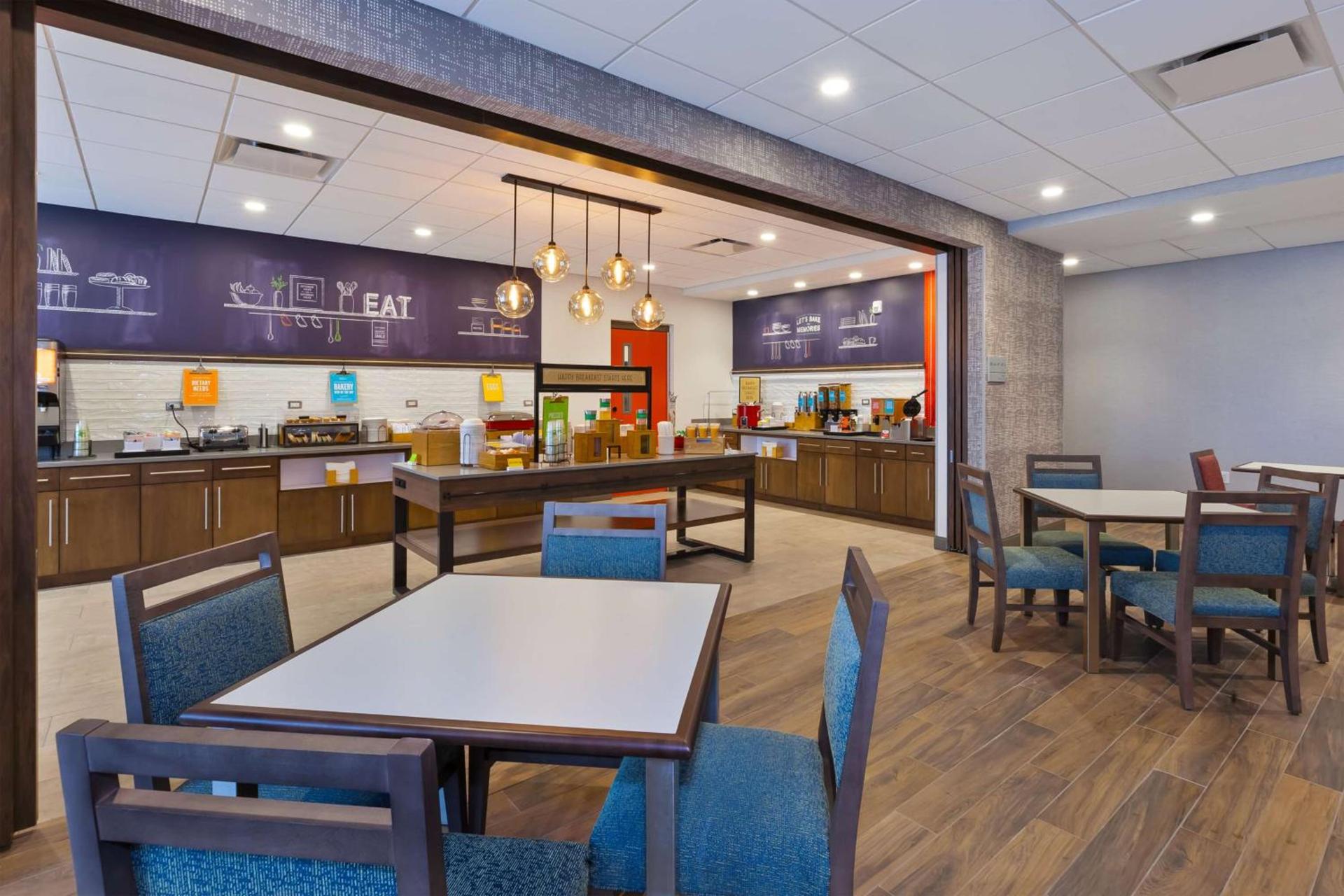 Hampton Inn Cape Cod Canal photo 12
