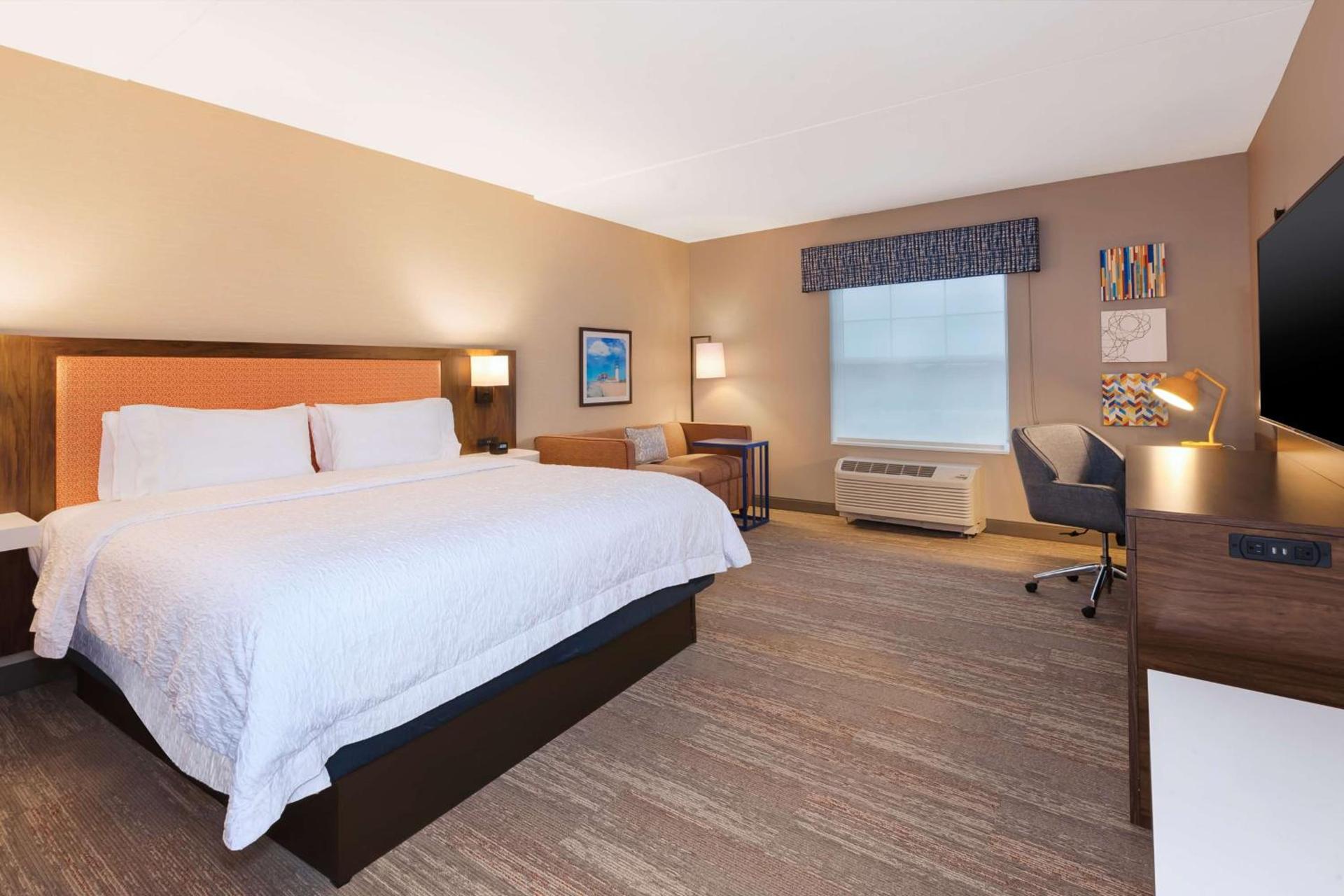 Hampton Inn Cape Cod Canal photo 35