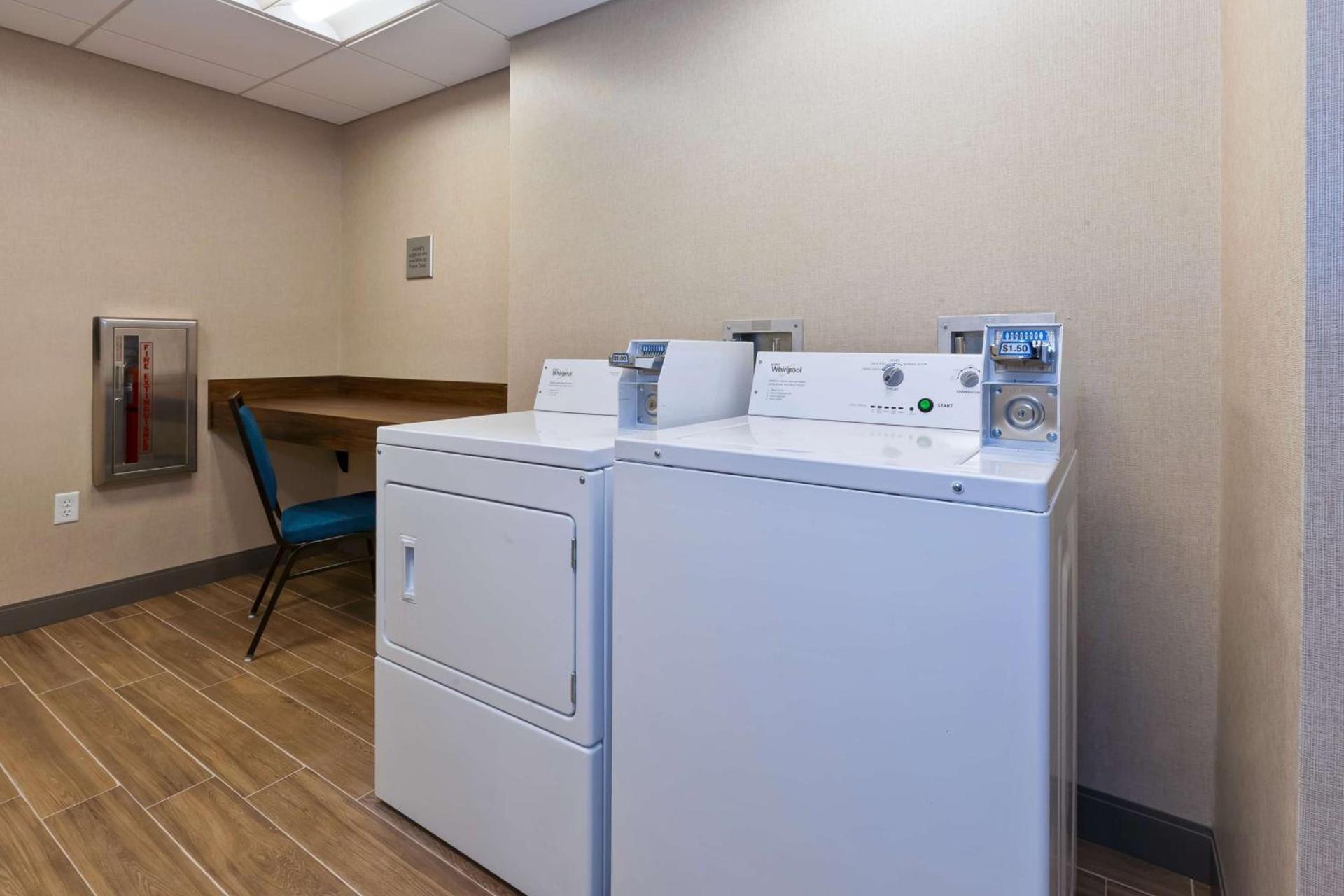 Hampton Inn Cape Cod Canal photo 43