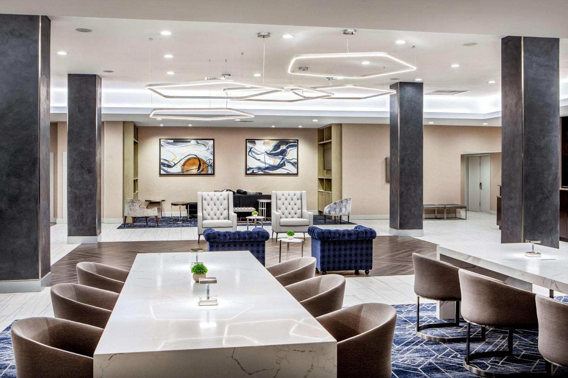 DoubleTree by Hilton Washington DC North/Gaithersburg photo 3