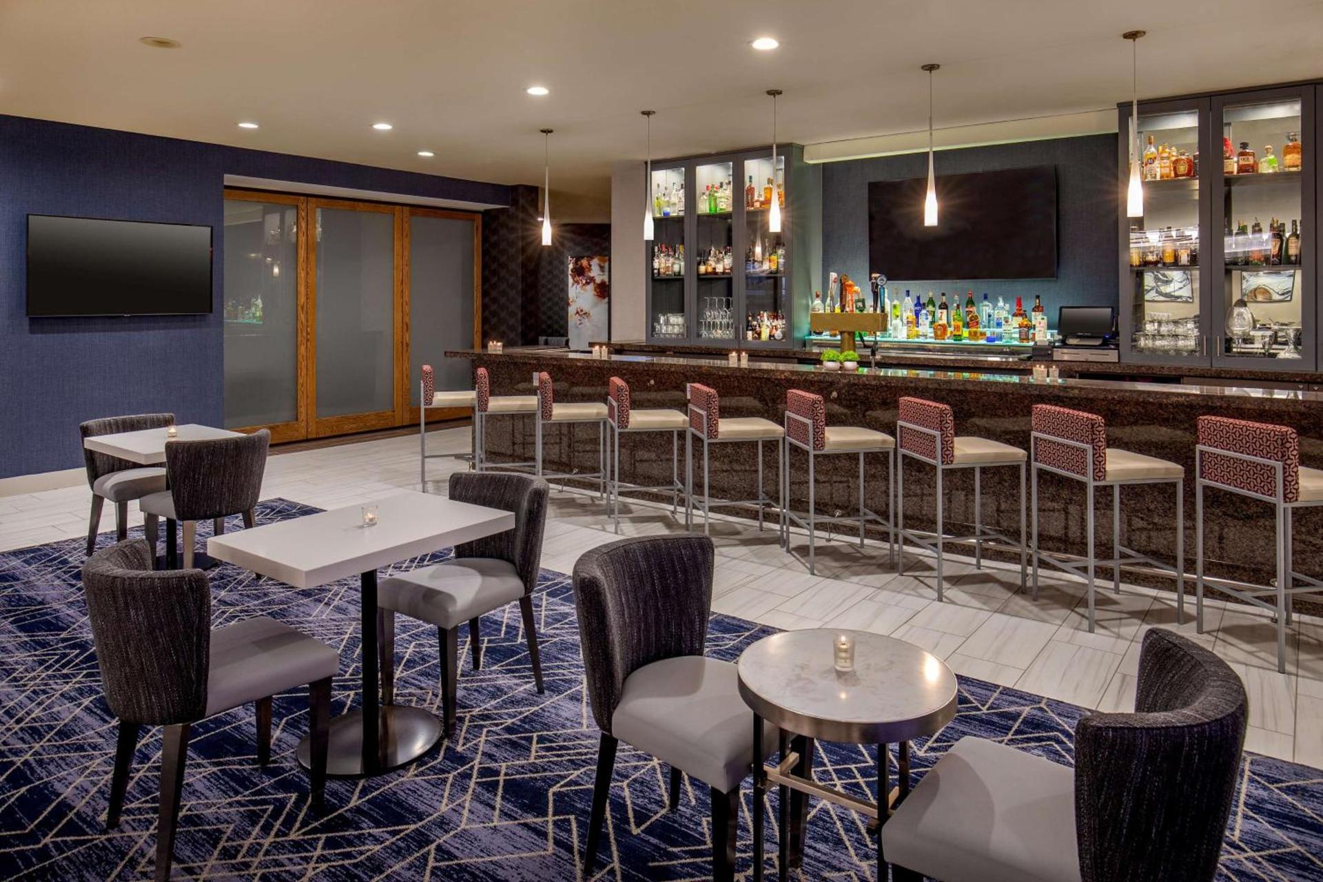 DoubleTree by Hilton Washington DC North/Gaithersburg photo 4
