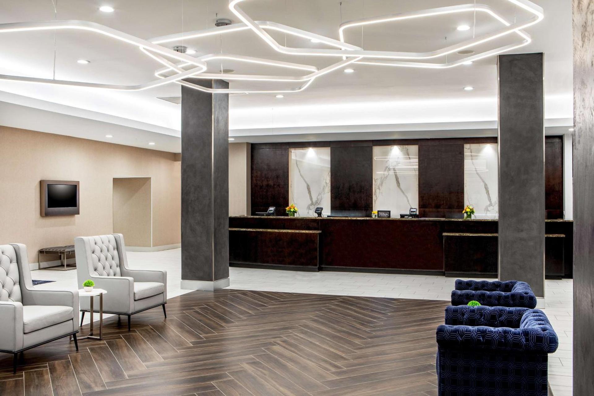 DoubleTree by Hilton Washington DC North/Gaithersburg photo 5