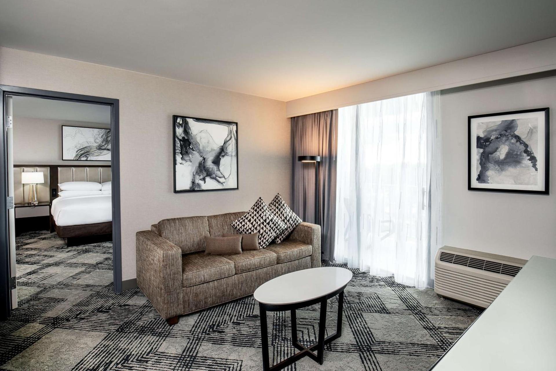 DoubleTree by Hilton Washington DC North/Gaithersburg photo 18