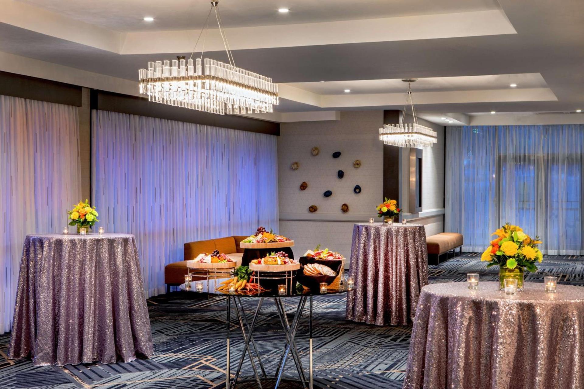 DoubleTree by Hilton Washington DC North/Gaithersburg photo 27
