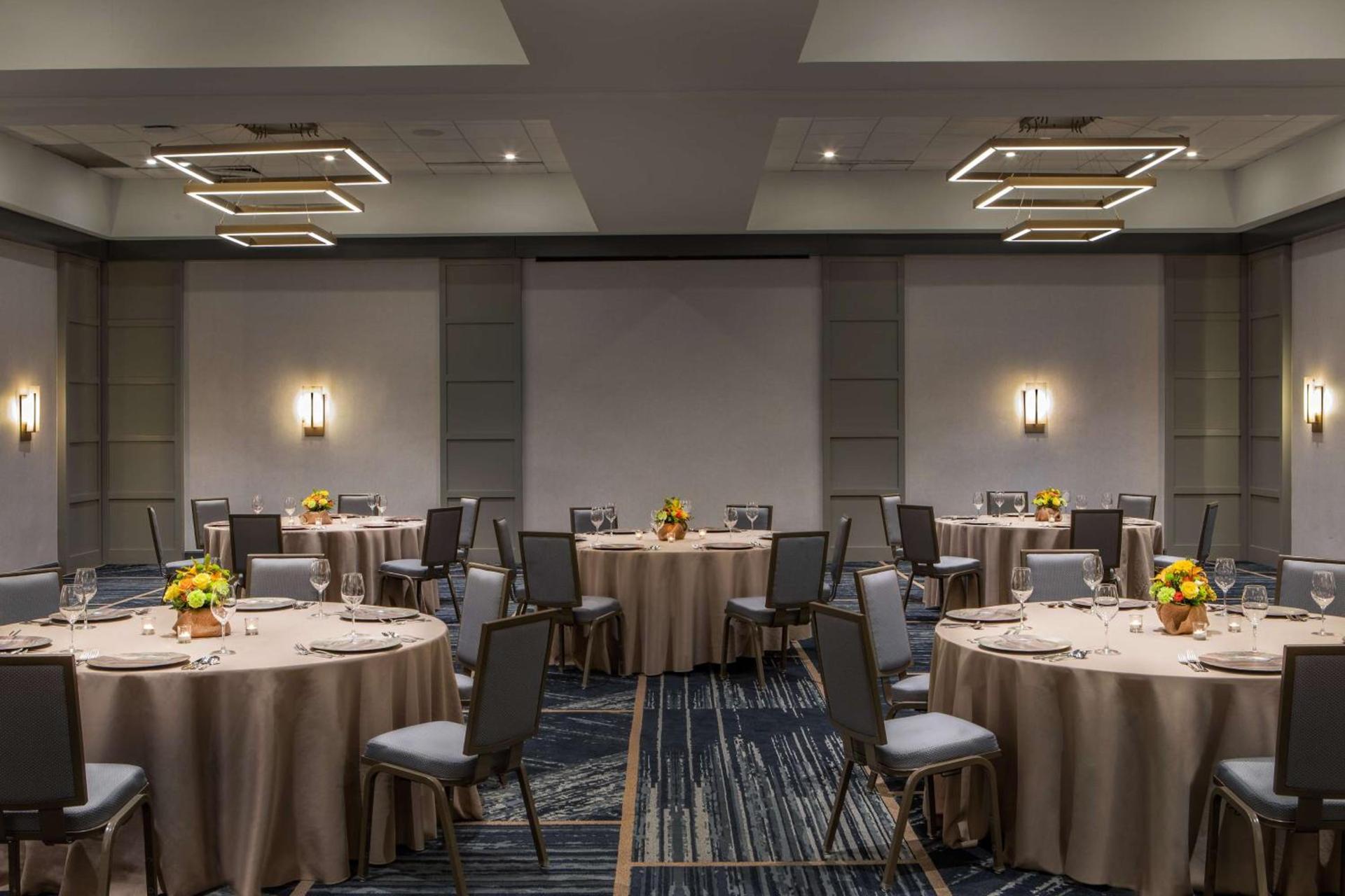 DoubleTree by Hilton Washington DC North/Gaithersburg photo 30