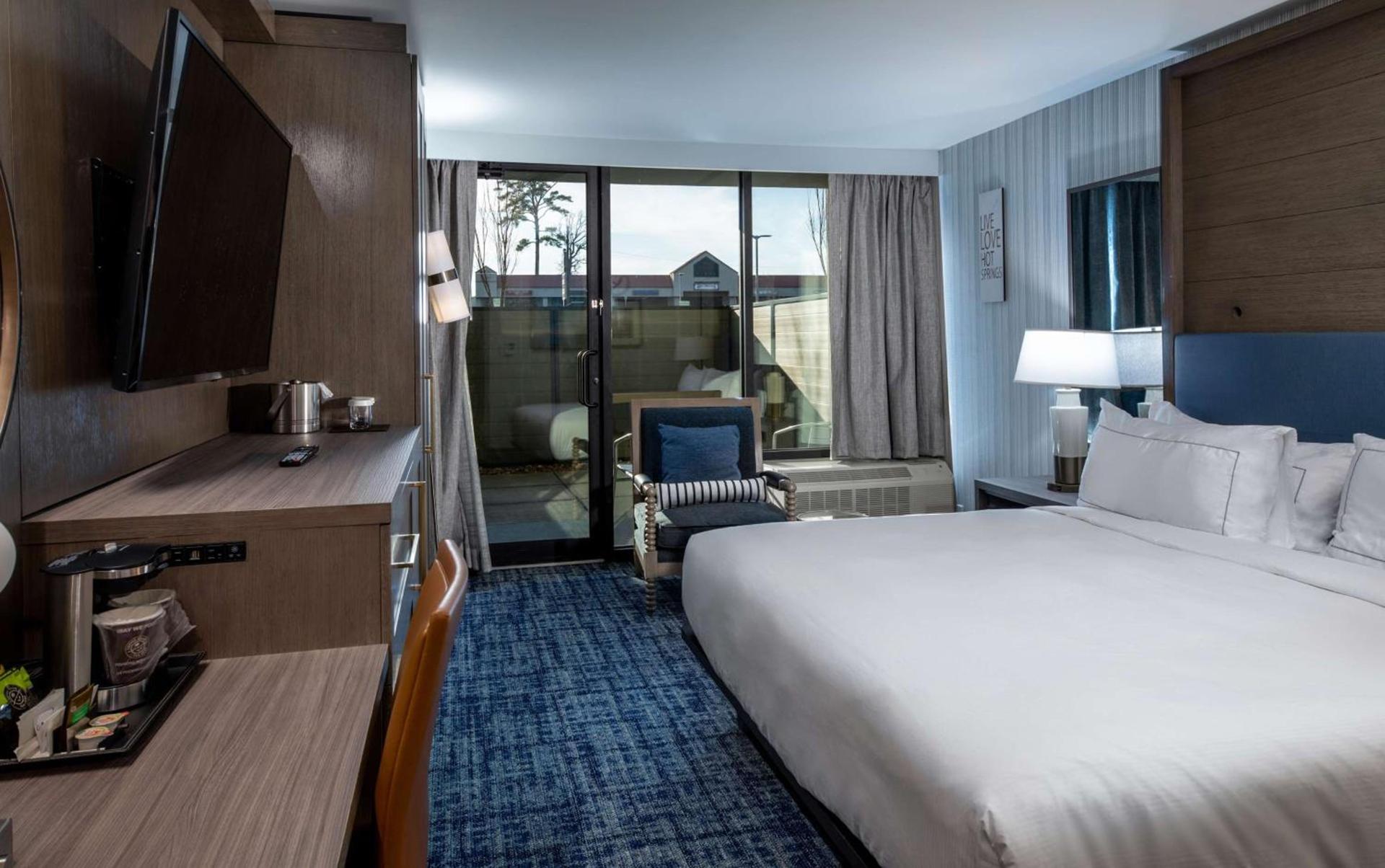 DoubleTree by Hilton Hot Springs photo 22