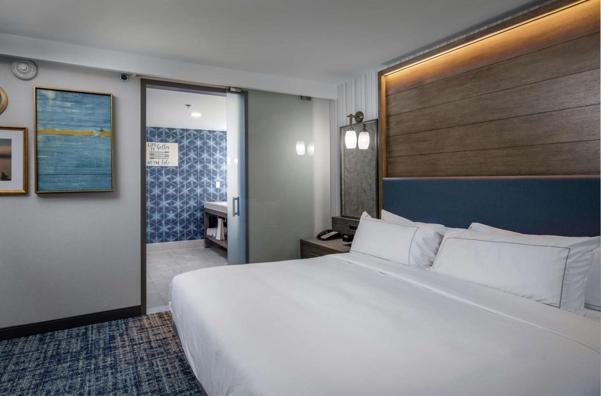 DoubleTree by Hilton Hot Springs photo 32