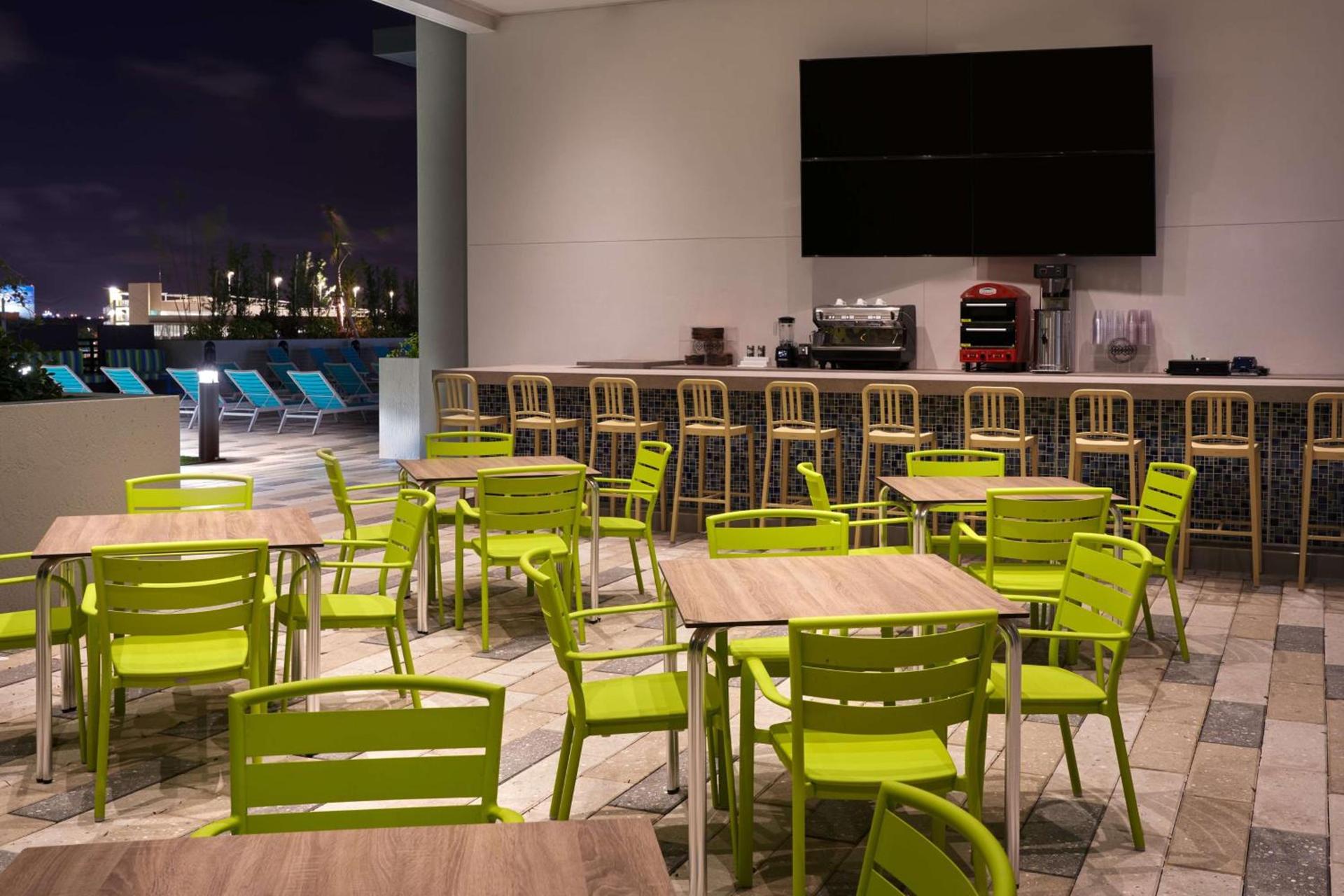 Tru By Hilton Fort Lauderdale Downtown-Flagler Village photo 13