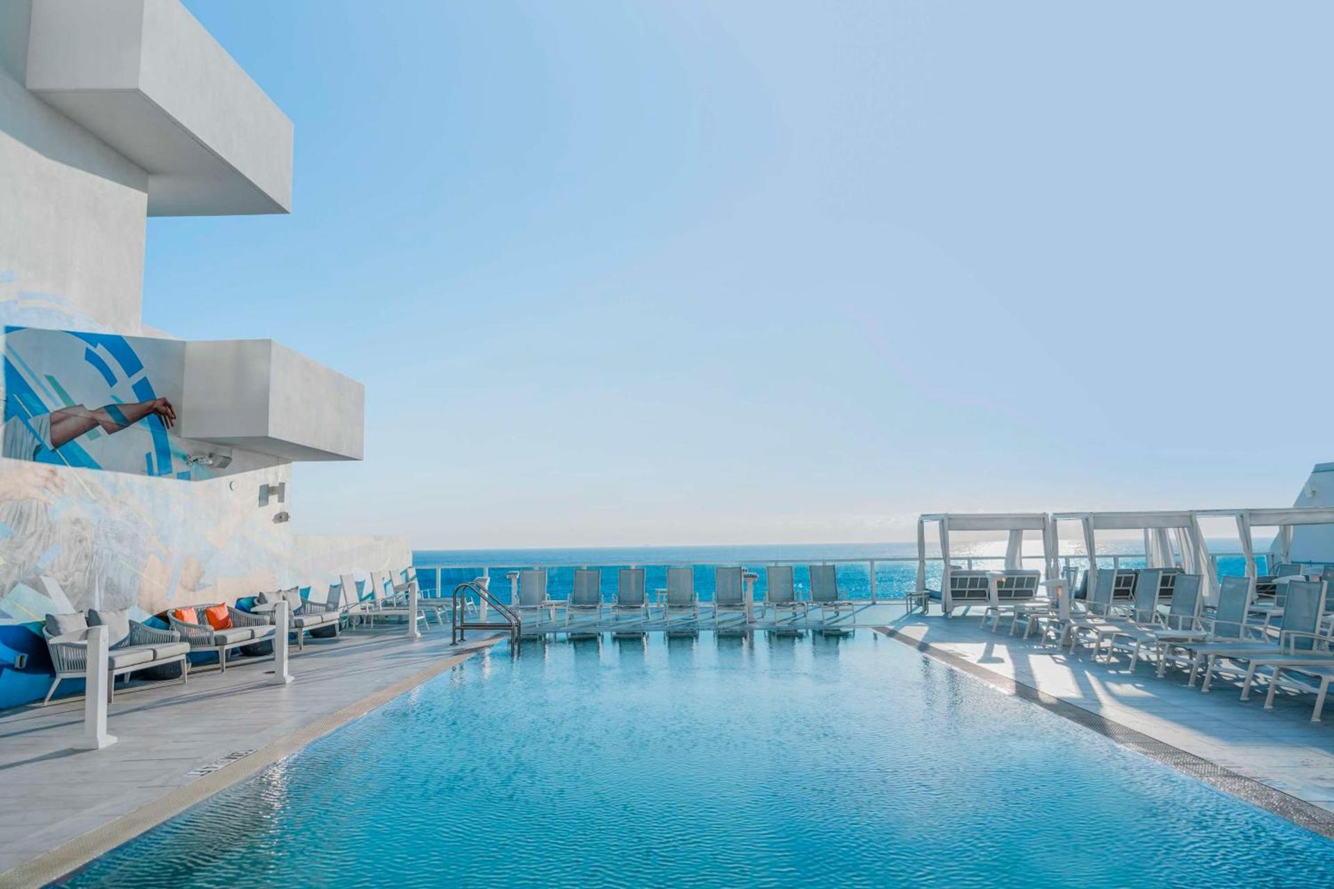 Hotel Maren Fort Lauderdale Beach, Curio Collection By Hilton photo 2