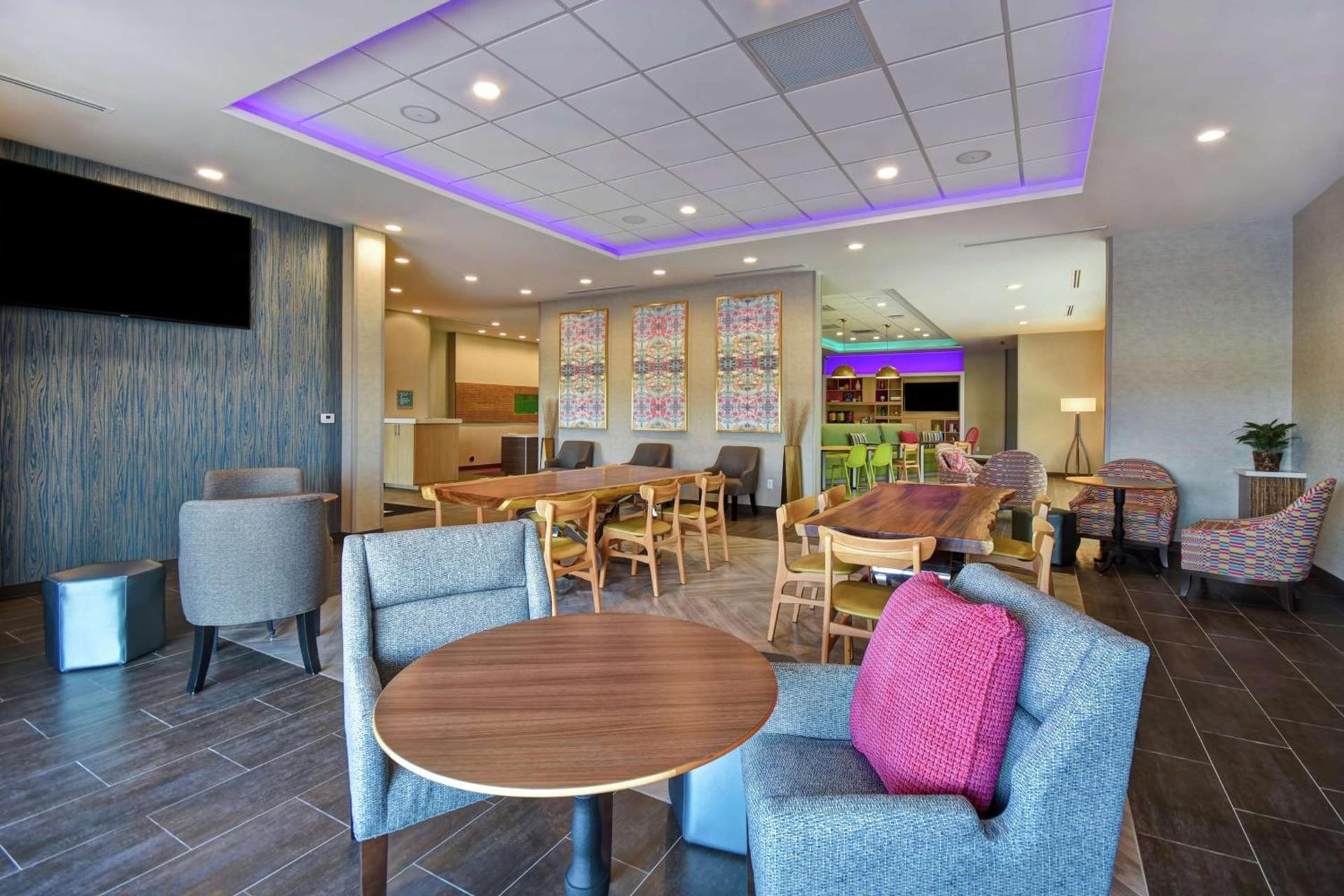 Home2 Suites by Hilton Wichita Northeast photo 8