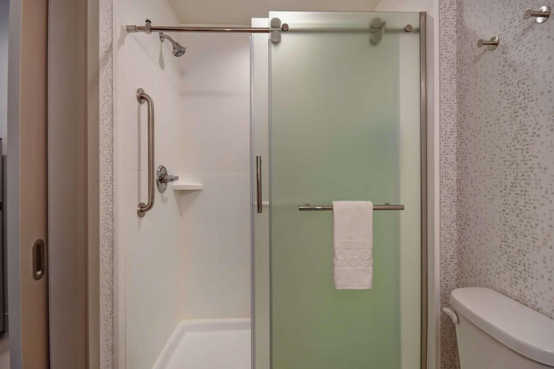 Home2 Suites by Hilton Wichita Northeast photo 21