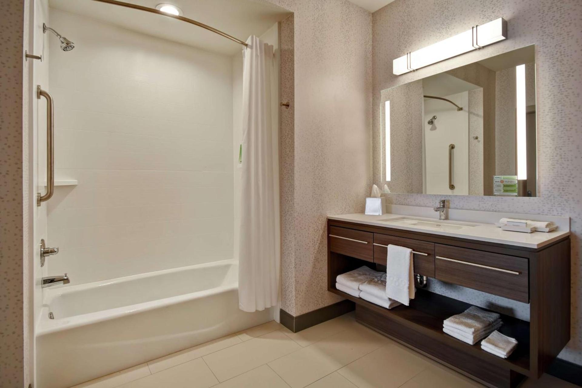 Home2 Suites by Hilton Wichita Northeast photo 22