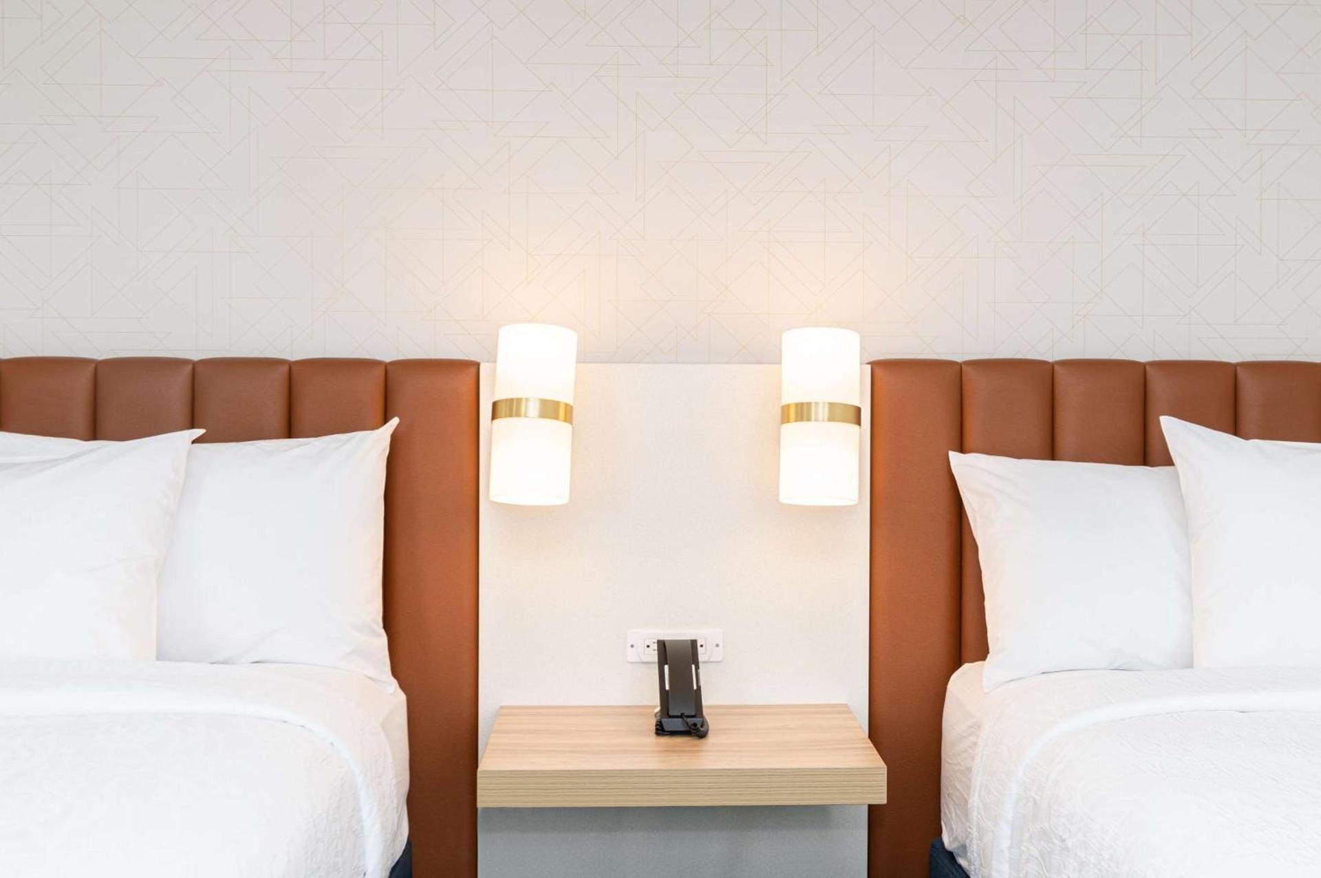 Hilton Garden Inn Flint Downtown photo 16