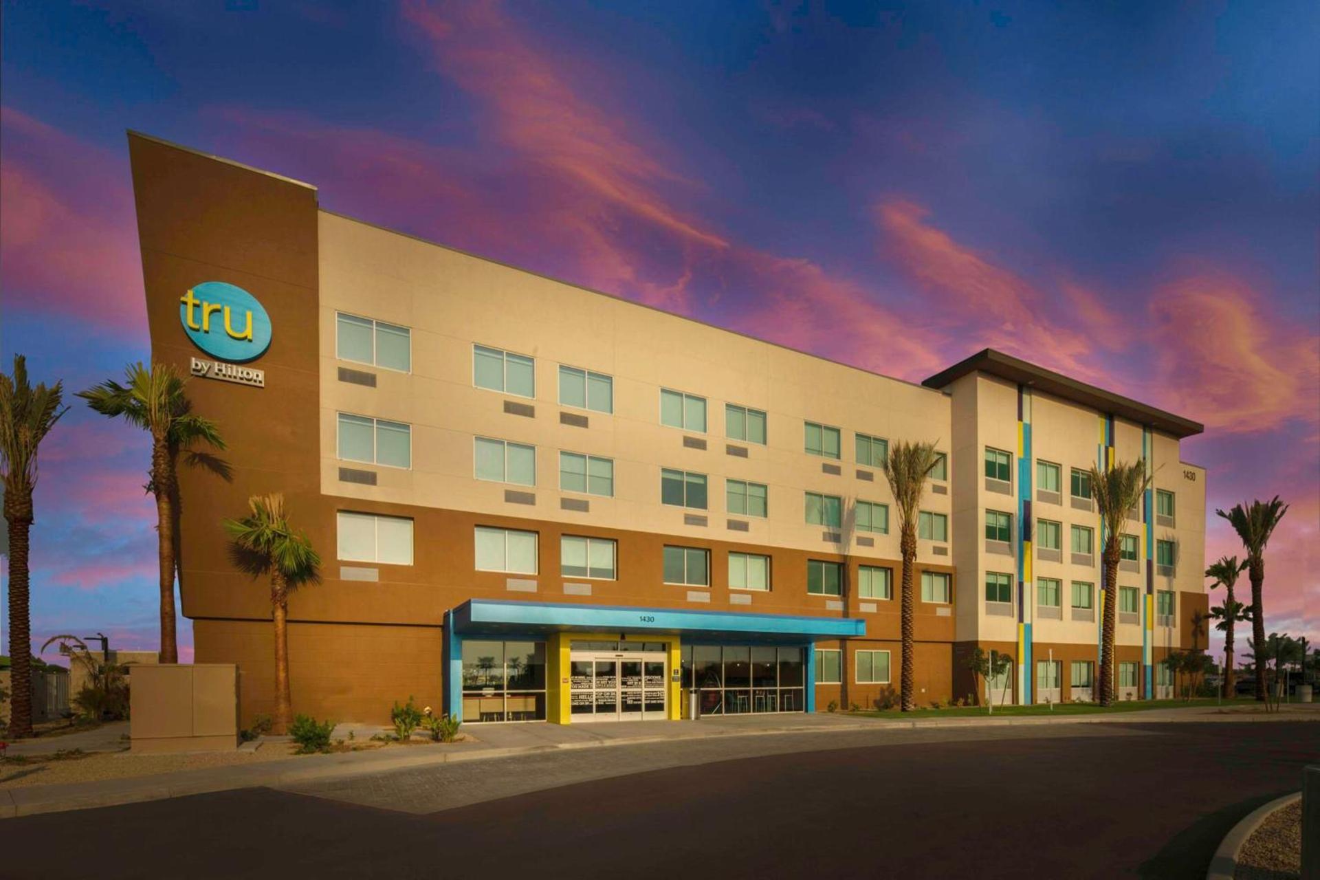 Tru By Hilton Goodyear Phoenix West, Az — hotel in Goodyear