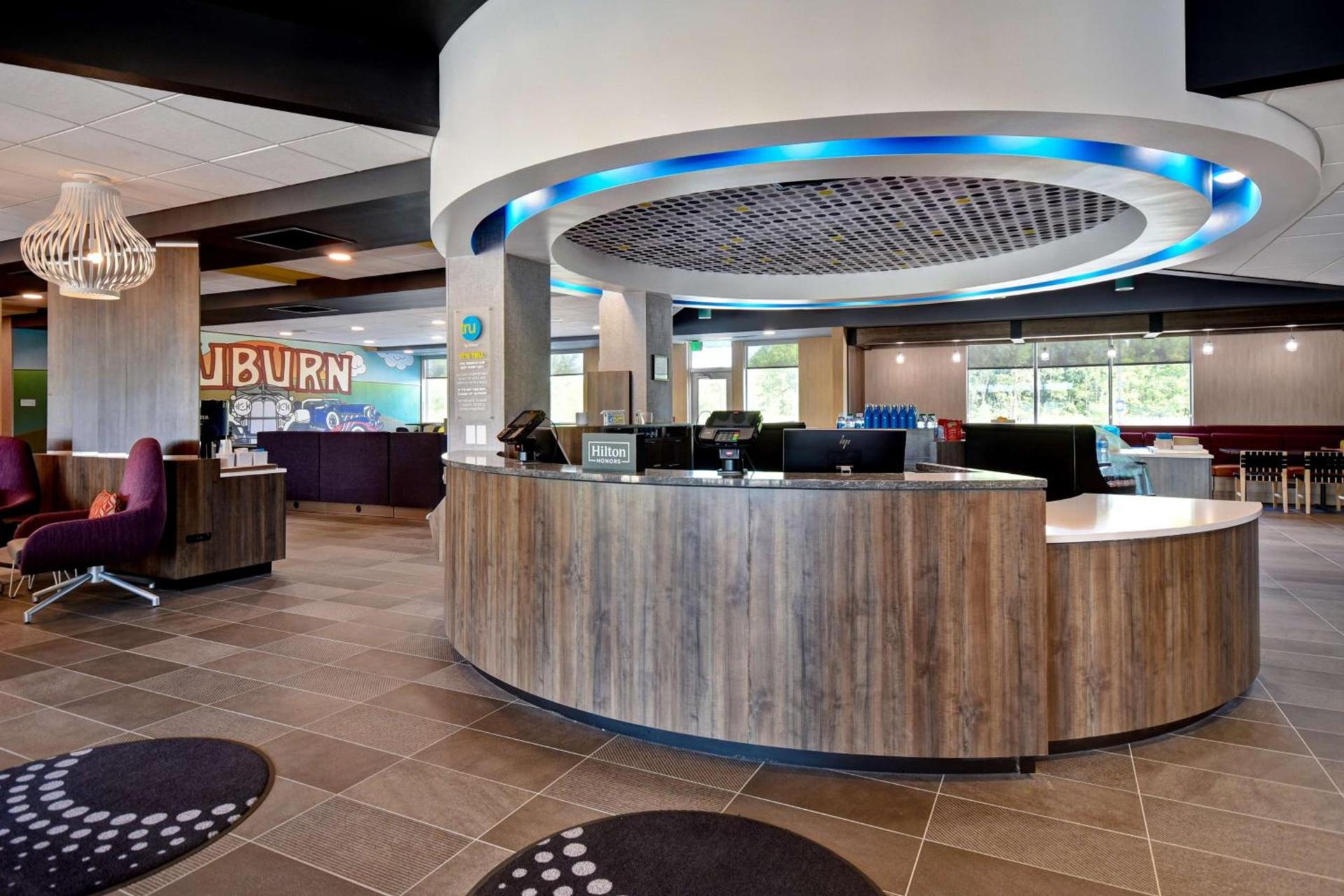 Tru By Hilton Auburn, In photo 3