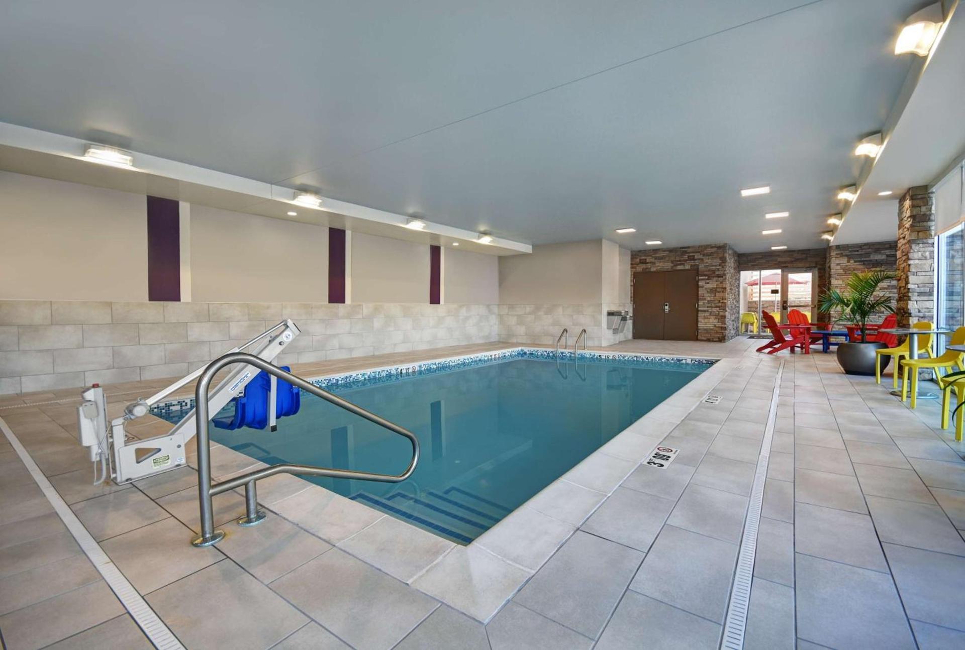 Home2 Suites By Hilton Columbus photo 17