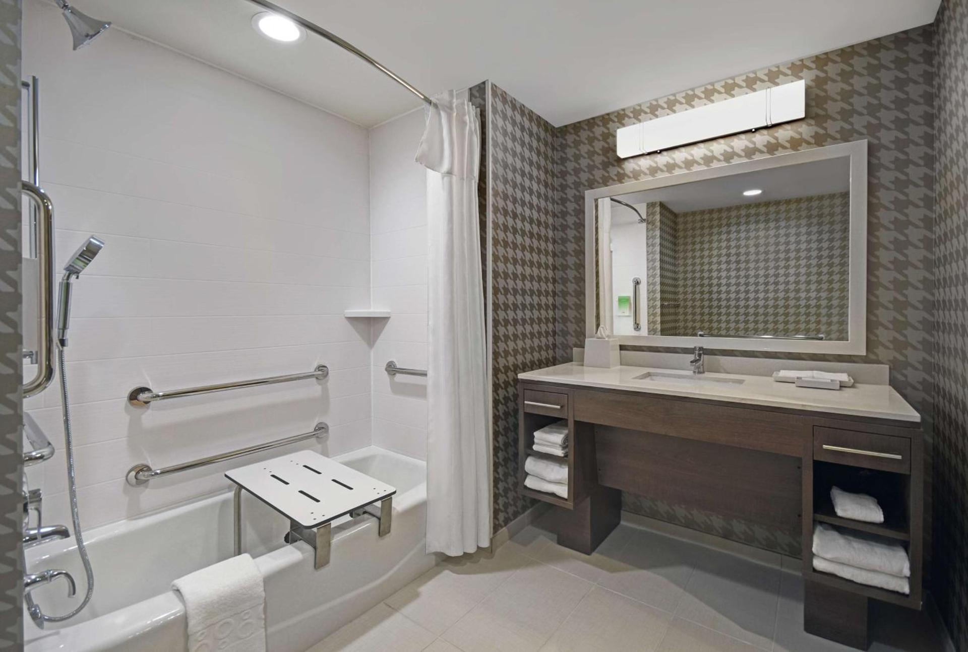 Home2 Suites By Hilton Columbus photo 38