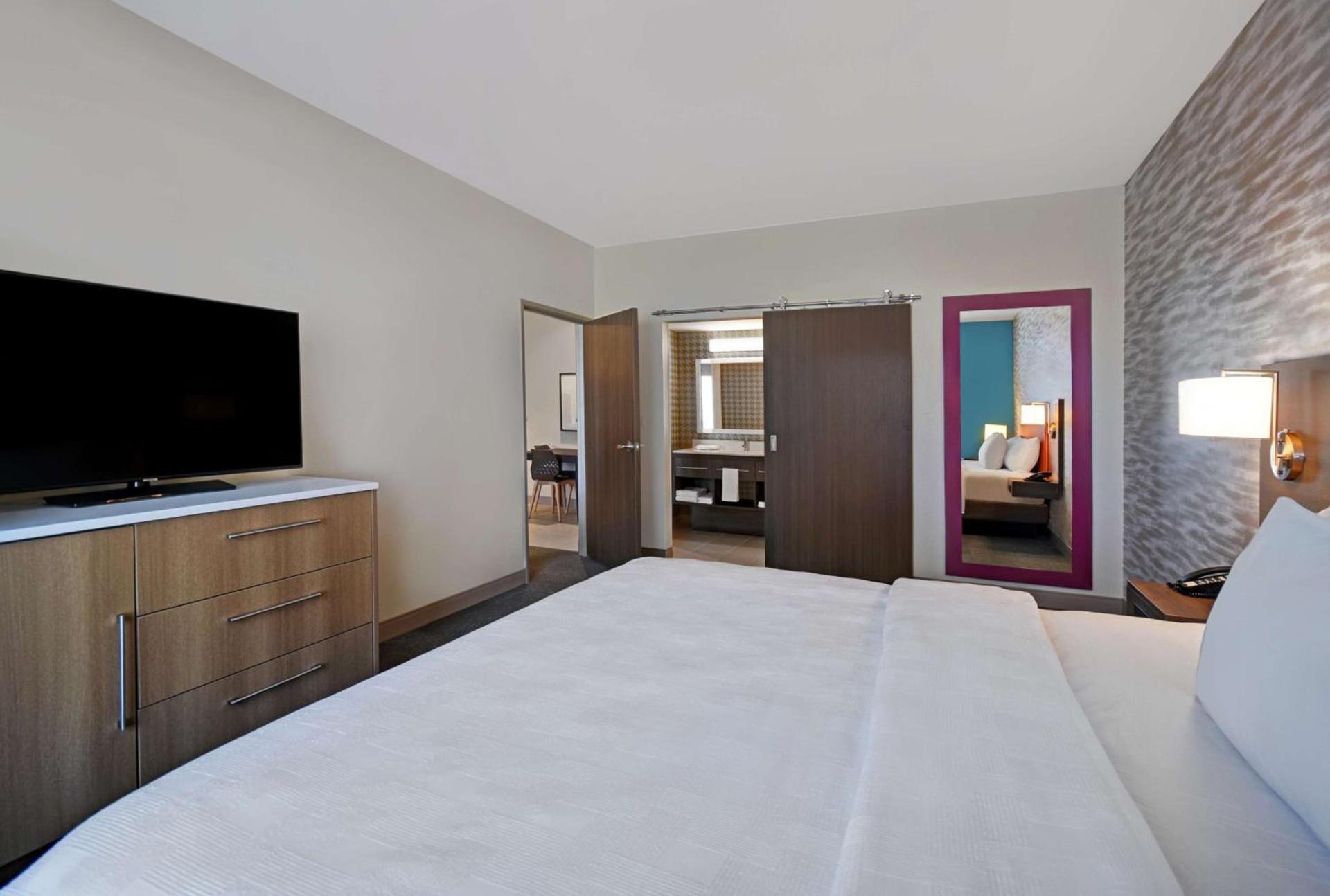 Home2 Suites By Hilton Columbus photo 44