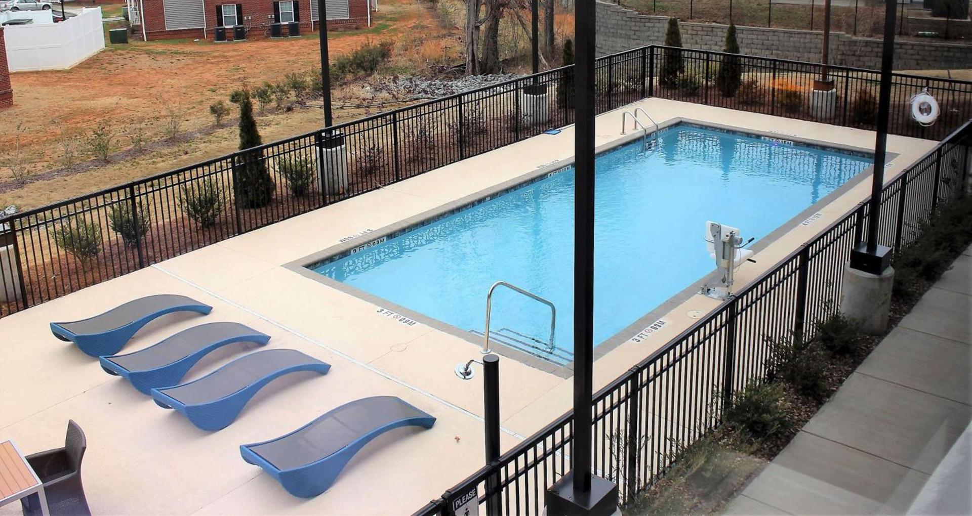 Hampton Inn Lexington photo 16