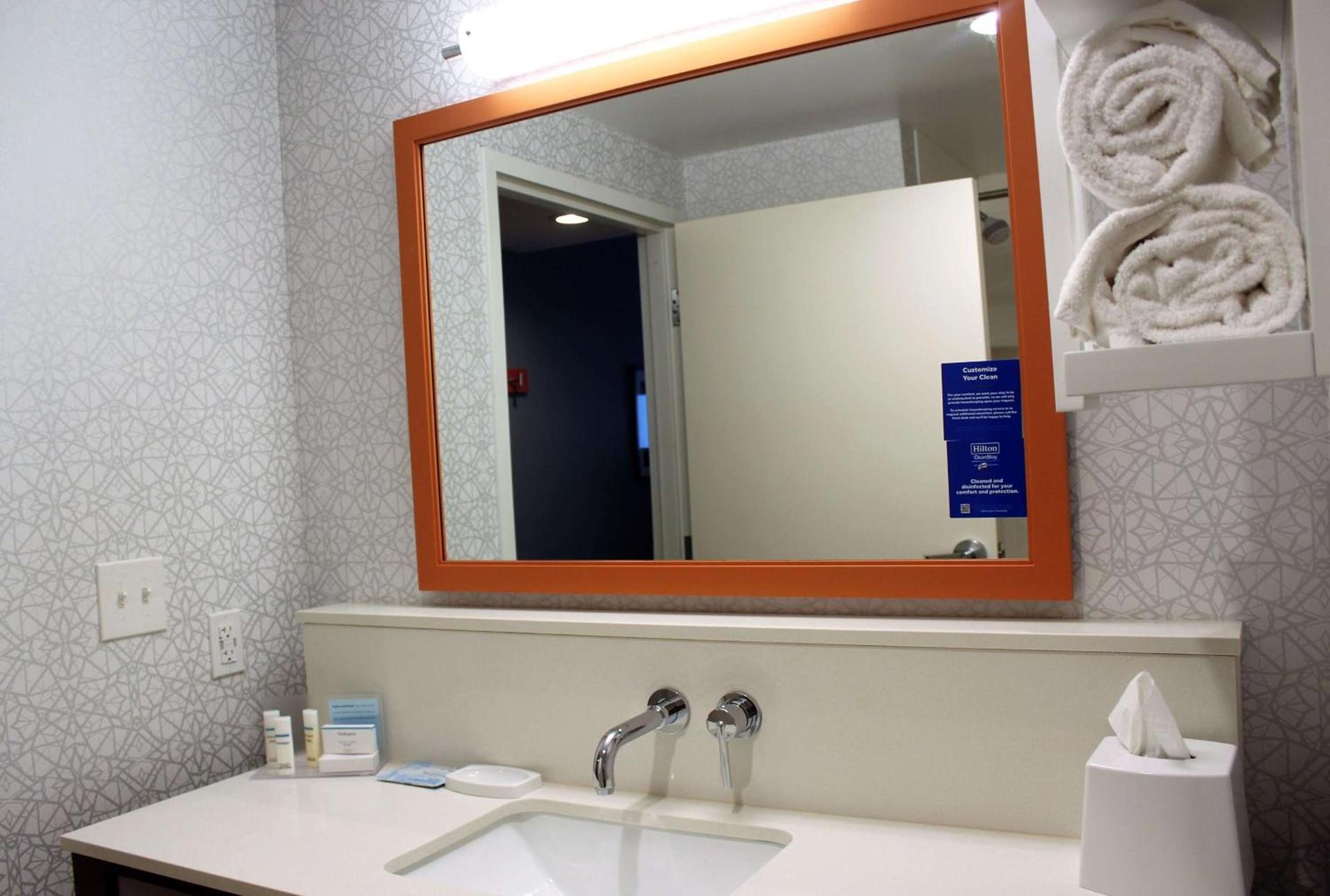 Hampton Inn Lexington photo 30