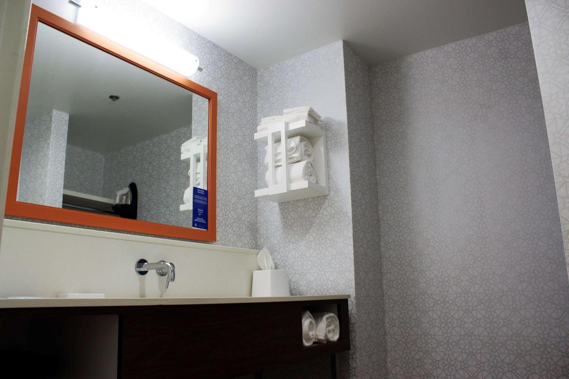 Hampton Inn Lexington photo 32