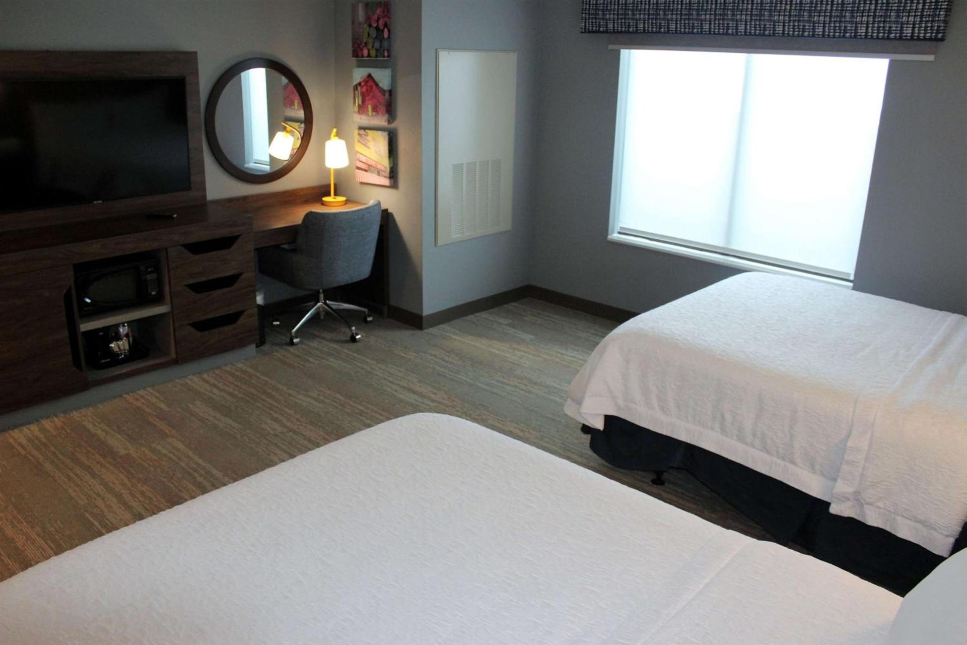 Hampton Inn Lexington photo 38