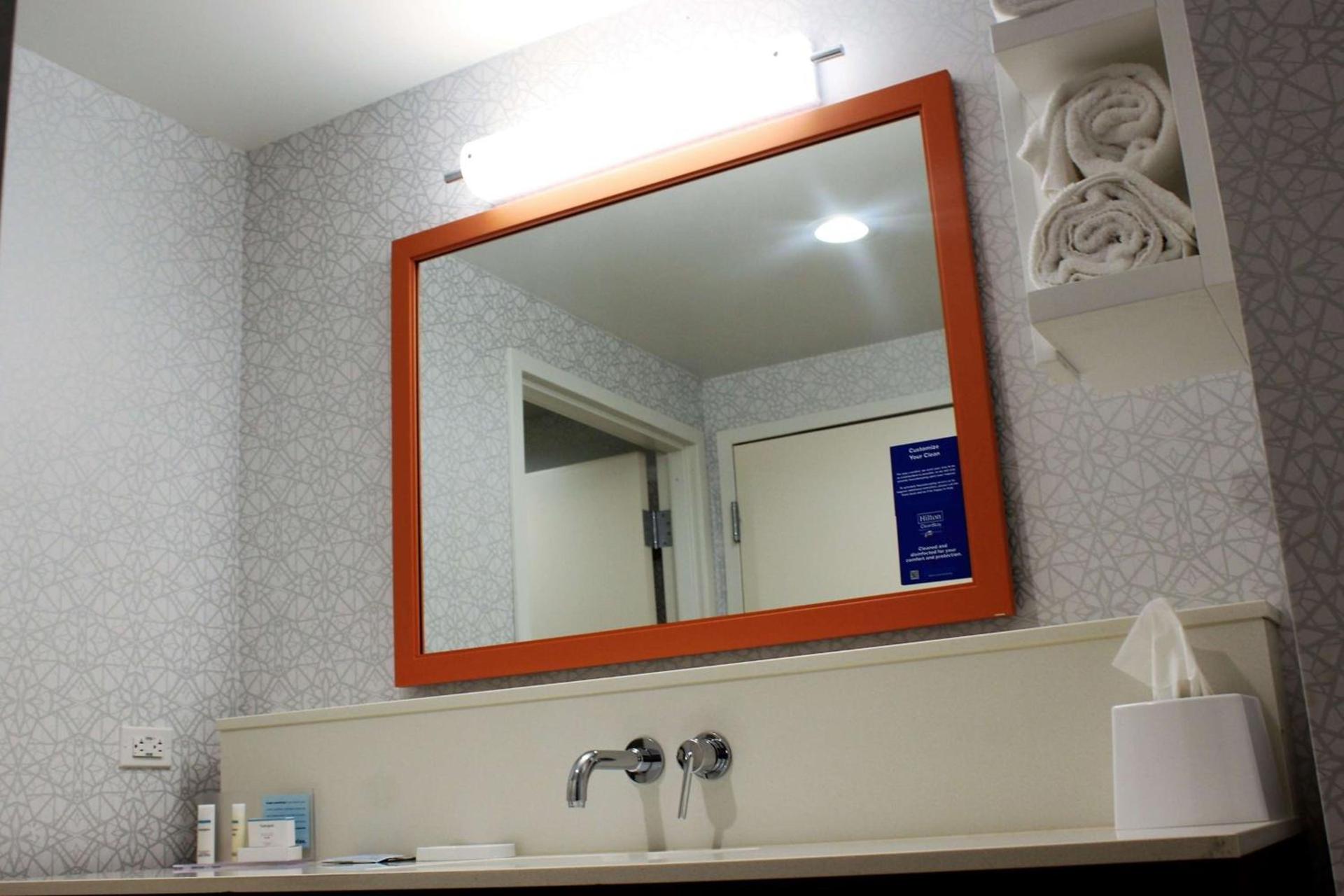 Hampton Inn Lexington photo 49