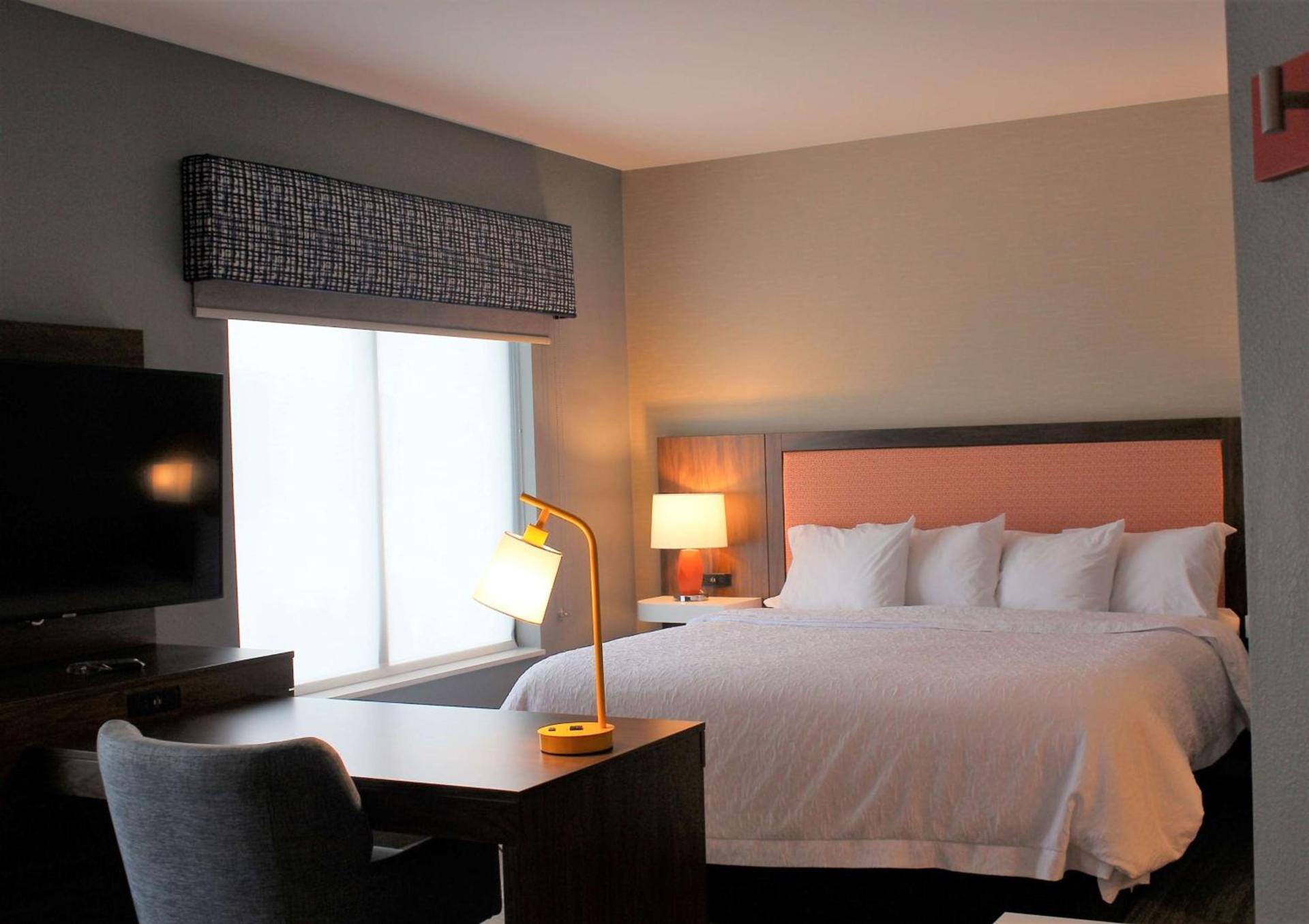 Hampton Inn Lexington photo 54