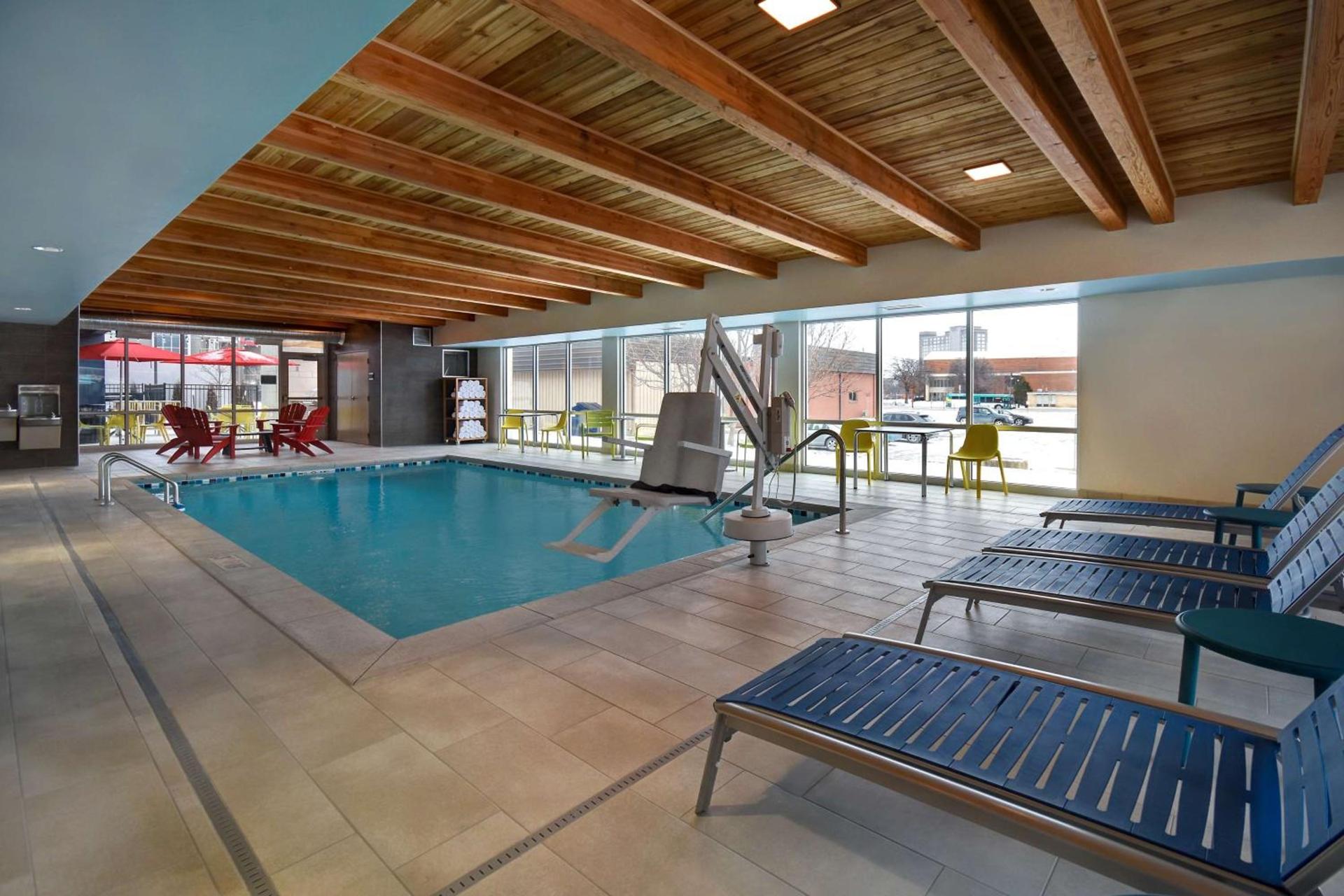 Home2 Suites Wichita Downtown Delano, Ks photo 15