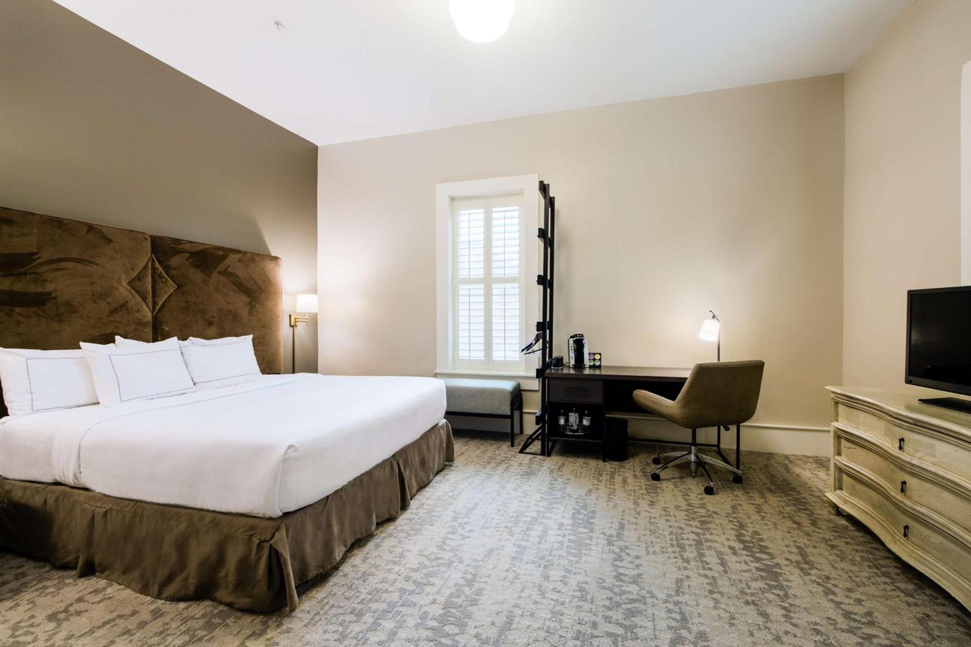 Hotel Florence, Tapestry Collection by Hilton photo 26
