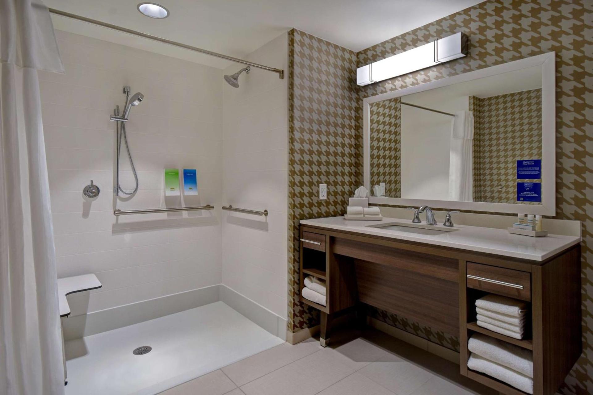 Home2 Suites Wichita Downtown Delano, Ks photo 27
