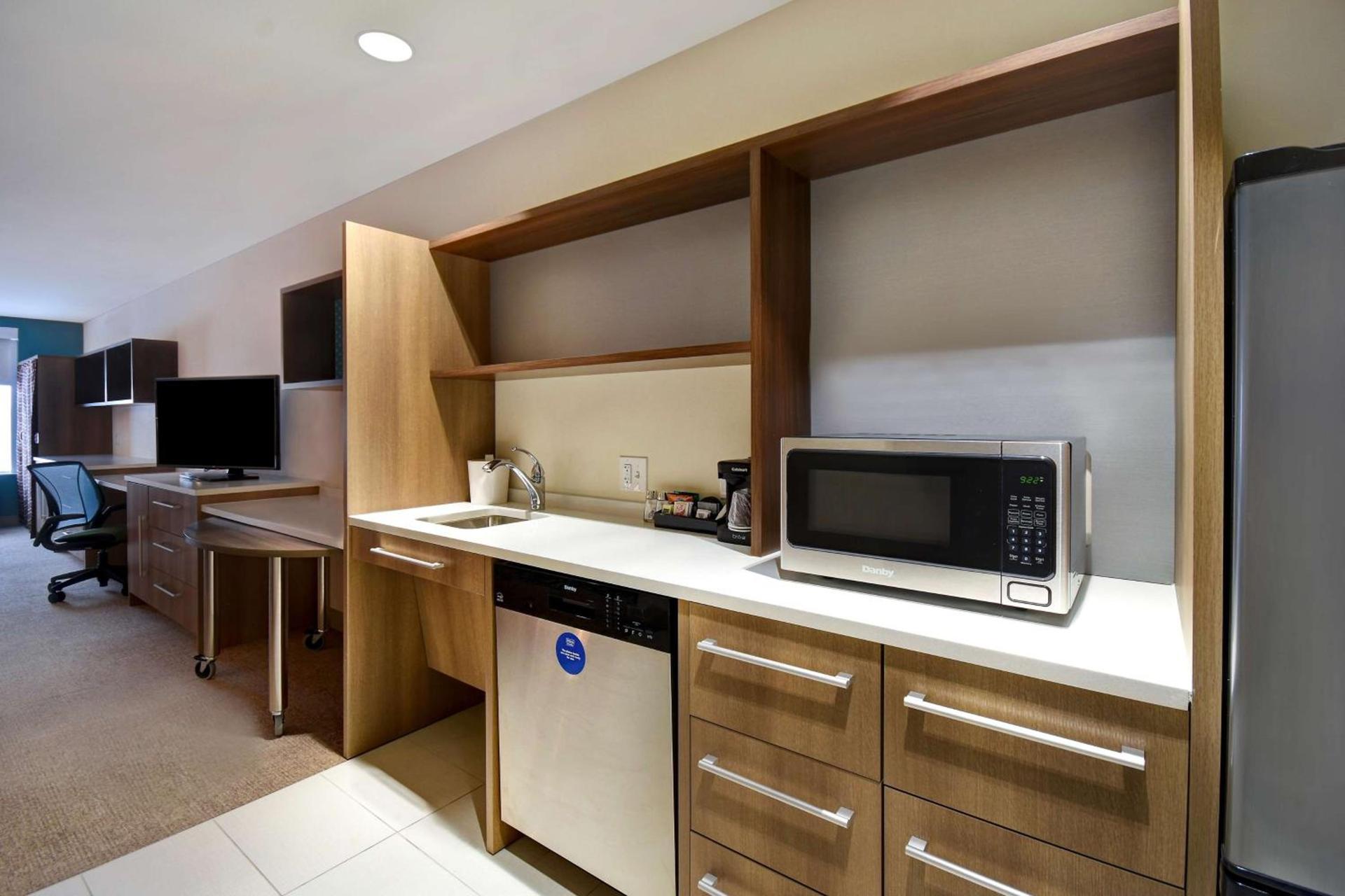 Home2 Suites Wichita Downtown Delano, Ks photo 45