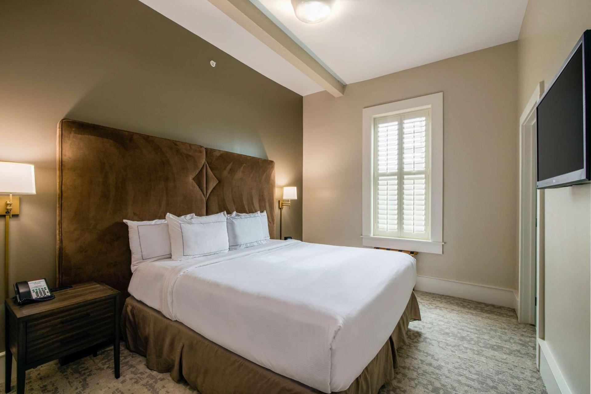 Hotel Florence, Tapestry Collection by Hilton photo 85