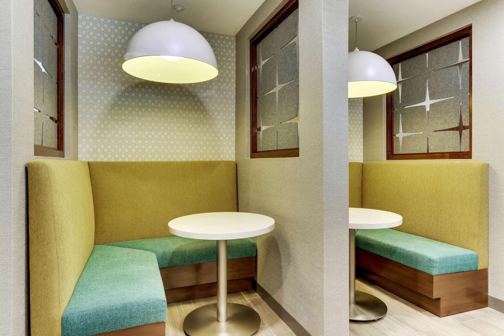 Hampton Inn Lebanon, IN photo 18