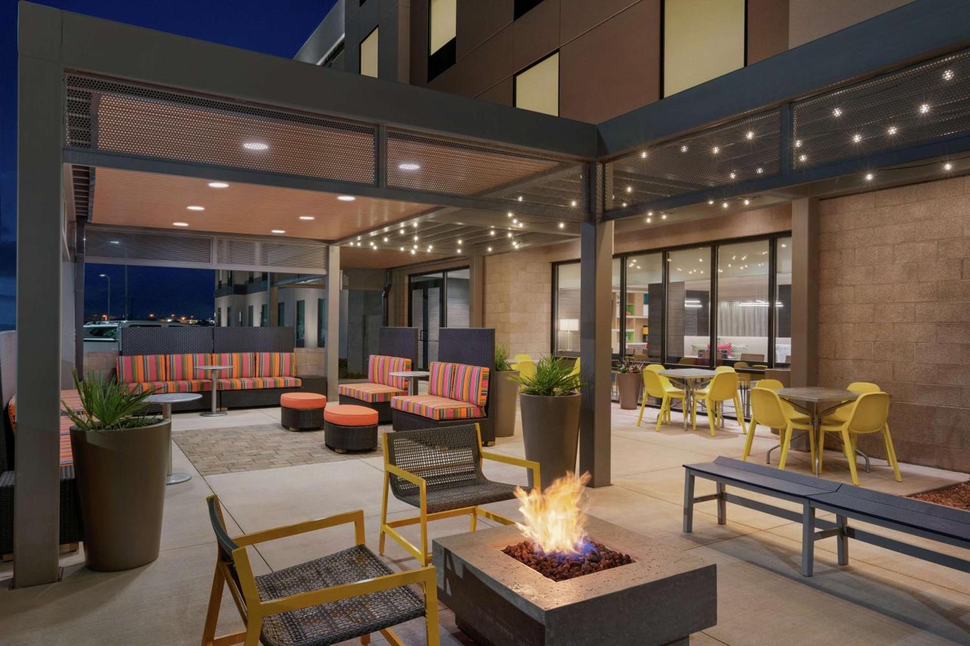 Home2 Suites By Hilton Alamogordo White Sands photo 3