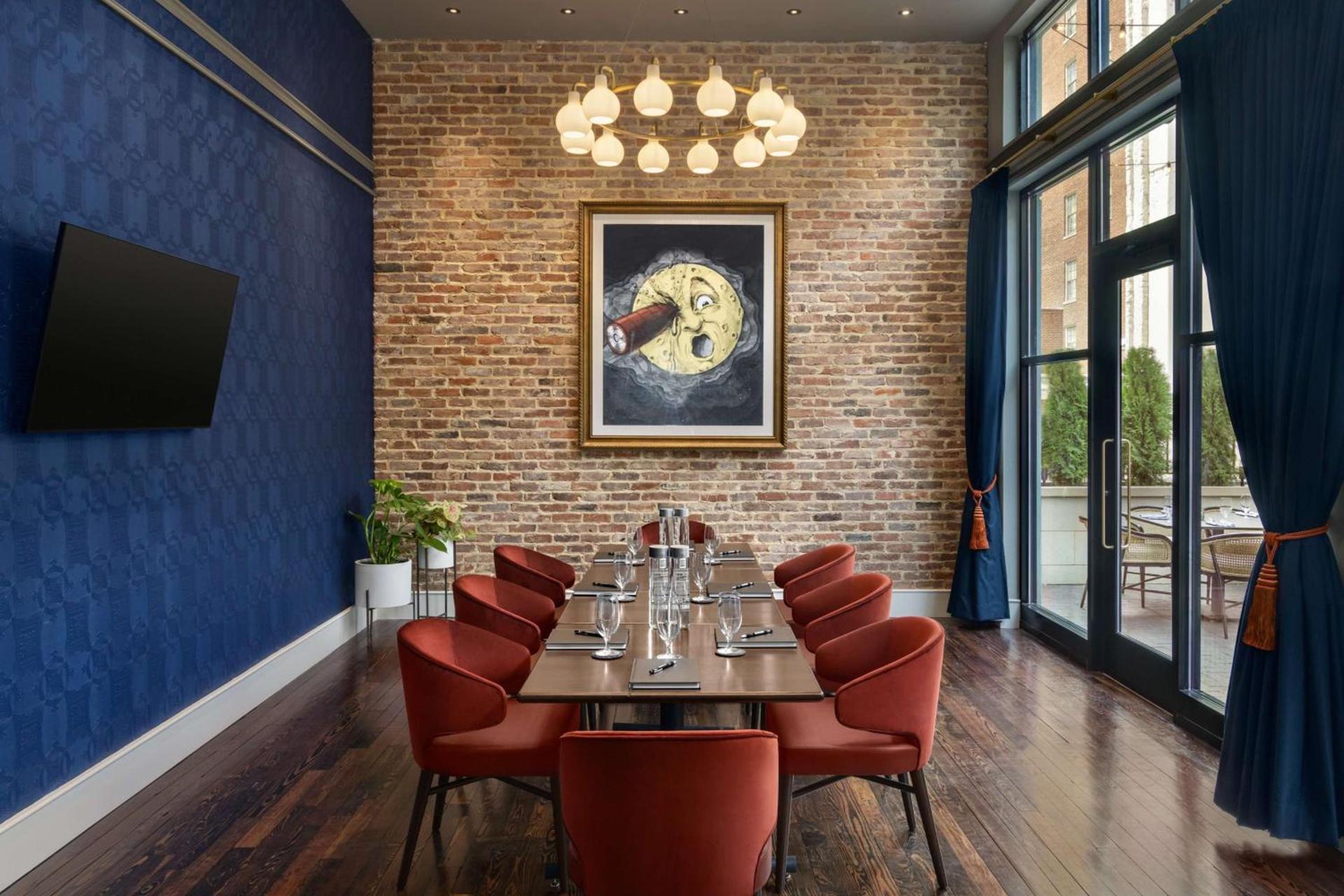 106 Jefferson Huntsville, Curio Collection by Hilton photo 12